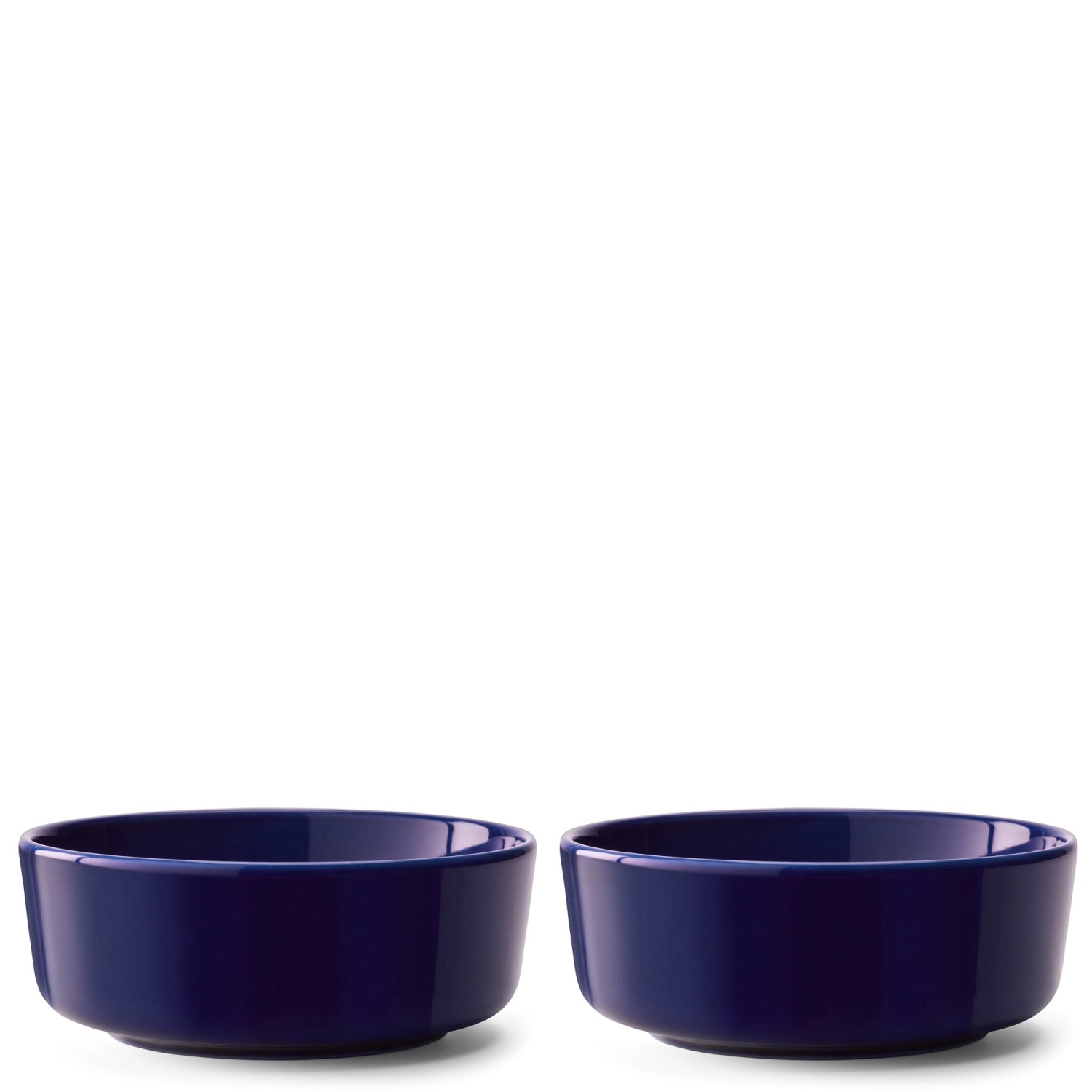 Elegantes 2er Set cobaltfarbener Schalen (D15cm) von LSA, perfekt für stilvolle Tischdekoration oder als praktische Aufbewahrungslösung.