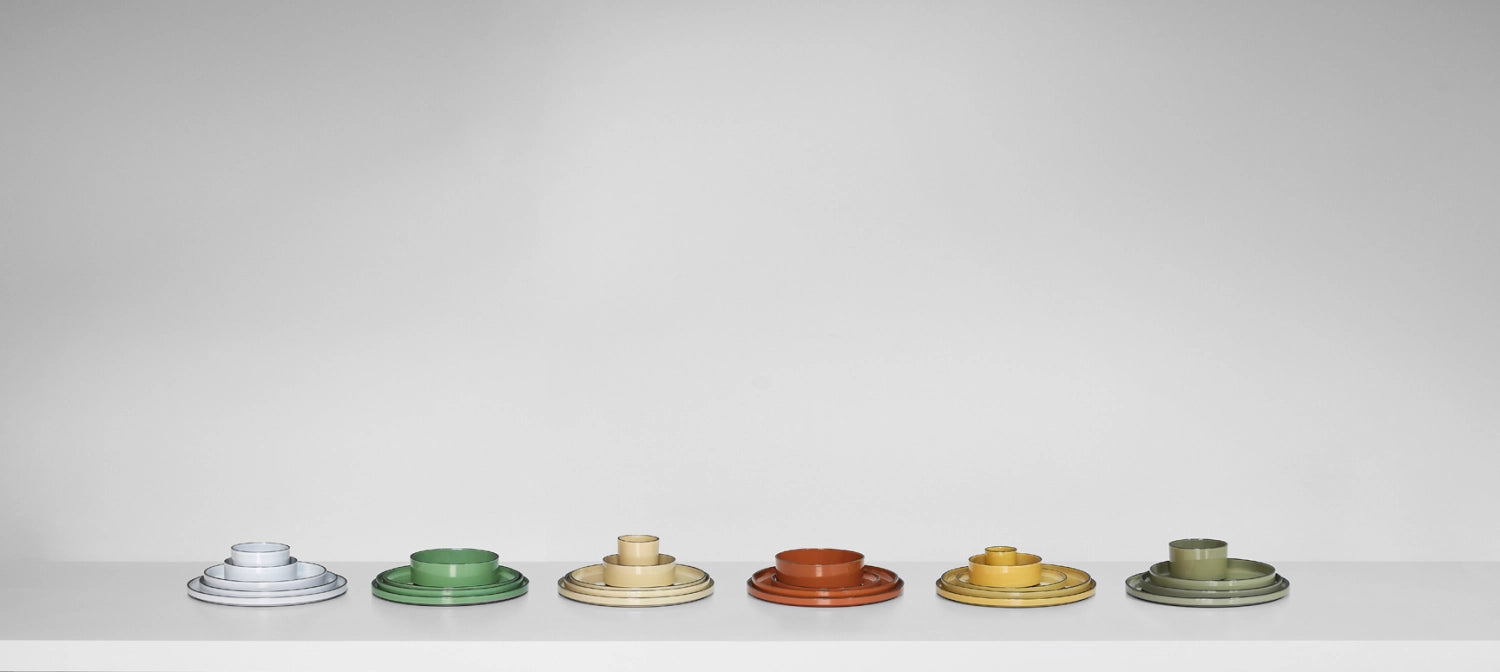 Elegante Caractère Schale in Muskatnuss, D26cm H5.3cm, ideal für stilvolle Tischdekoration und Servieren von Snacks.