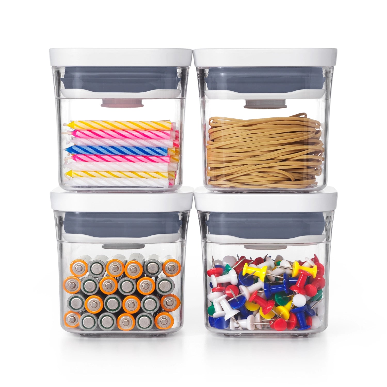 Praktisches 4er Set OXO Good Grips Pop Mini Vorratsbehälter (190ml) für die platzsparende Lagerung von Lebensmitteln und Gewürzen.