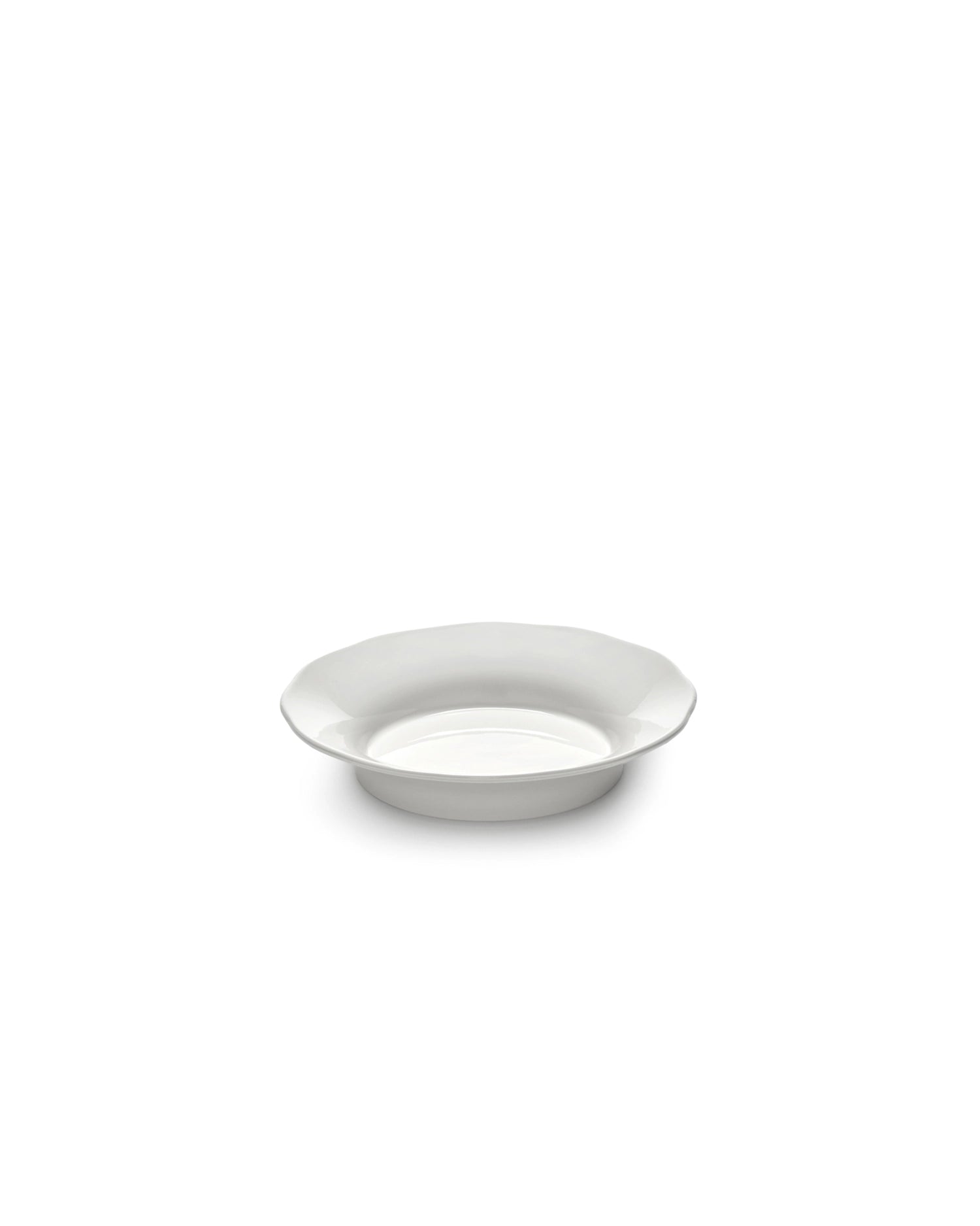 Silhouette Teller tief D18.5cm H3.6cm weiss Porzellan in Weiss präsentiert im Onlineshop von KAQTU Design AG. Teller ist von Serax