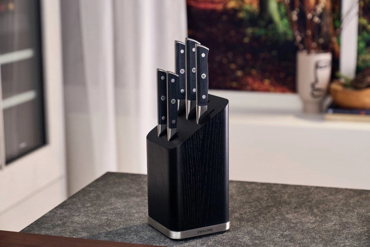 Hochwertiges Spectrum Fleischmesser von Zwilling, 160 mm Klinge, ideal zum präzisen Schneiden von Fleisch, ergonomischer Griff für optimalen Komfort.