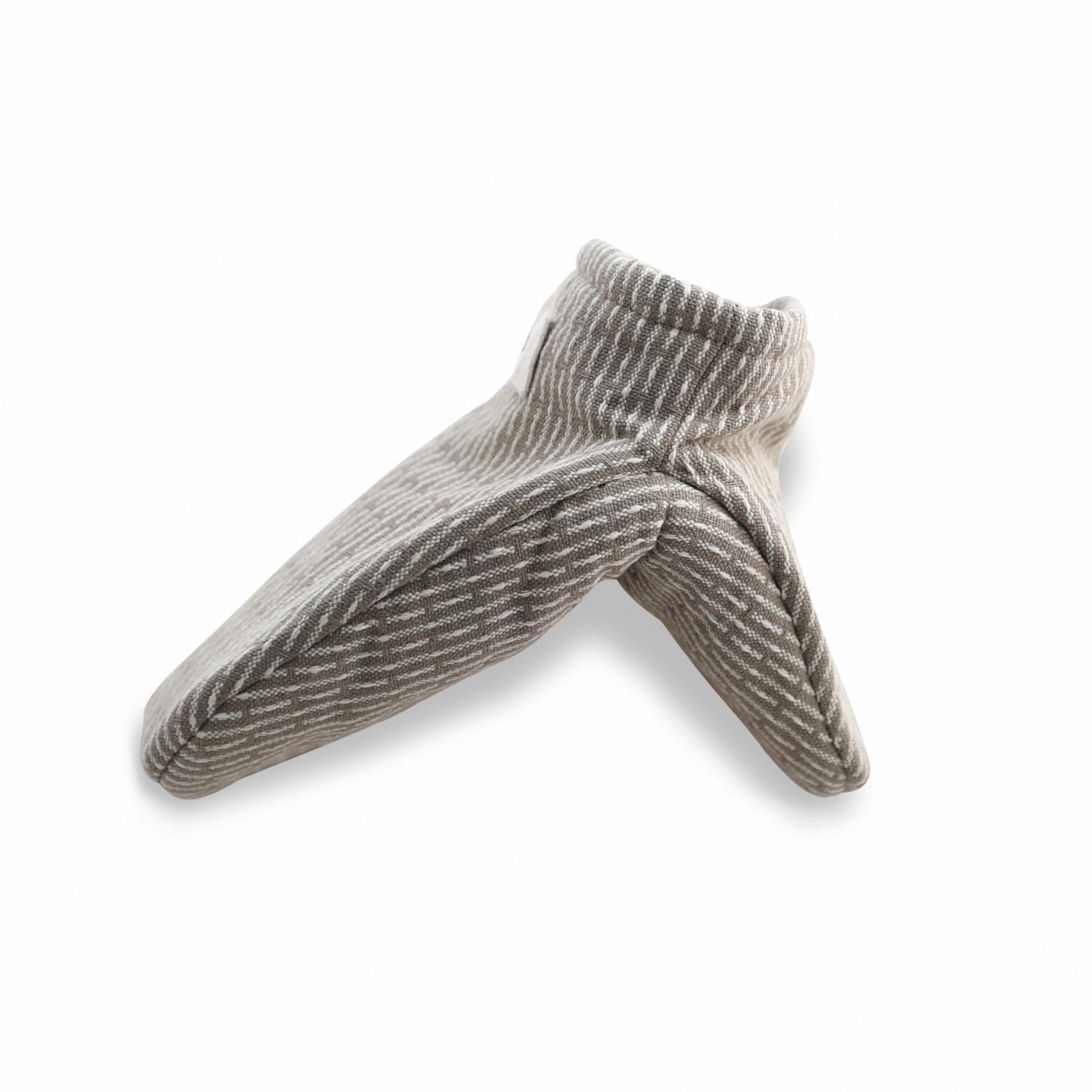 Froisse Knitterbecher Cappuccino 18cl in der Farbe verbrannte Erde von Revol, ideal für stilvolles Kaffeegenuss mit einzigartigem Design.