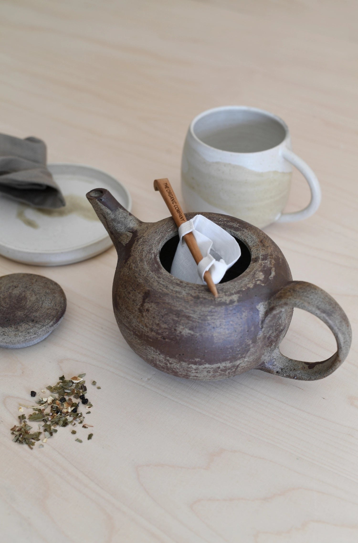 Nachhaltiges 2er Set Teebeutel aus ungefärbter Biobaumwolle – ideal für aromatischen Tee und umweltbewusste Genießer von The Organic Company.