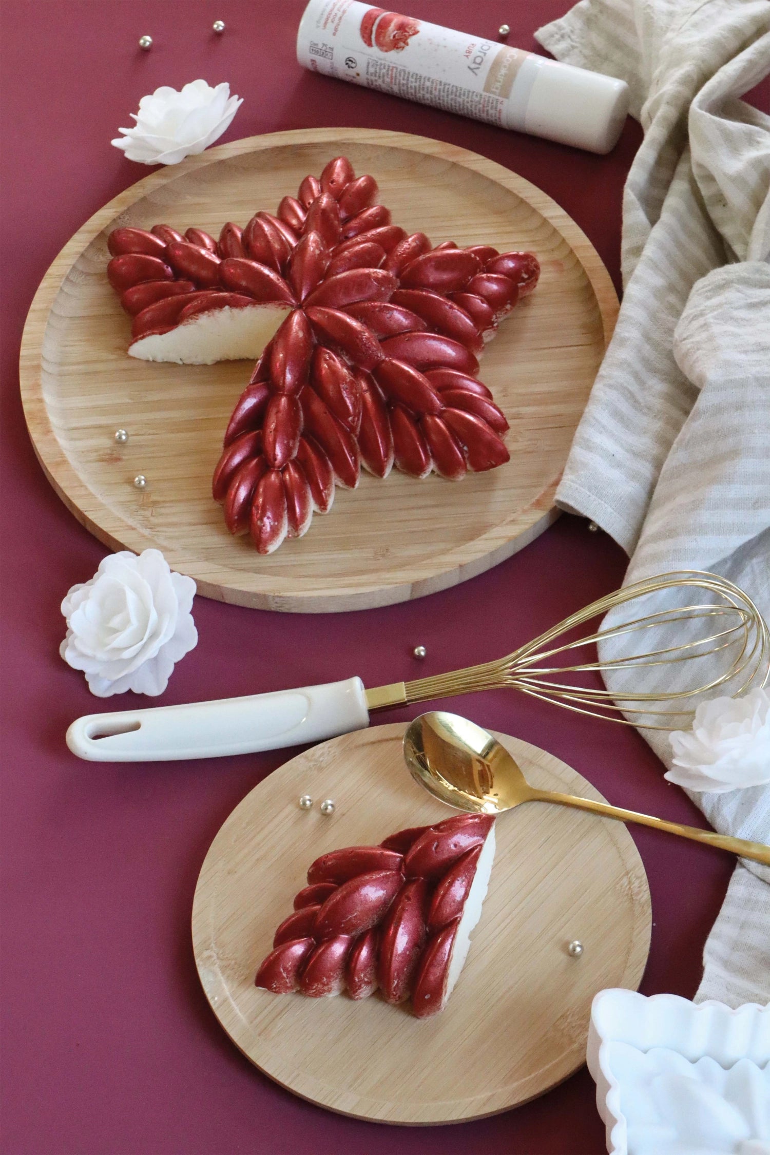 Sternförmige Silikon-Backform von Scrap Cooking, ideal für kreative Backprojekte. Flexibel und leicht zu reinigen für müheloses Backen.