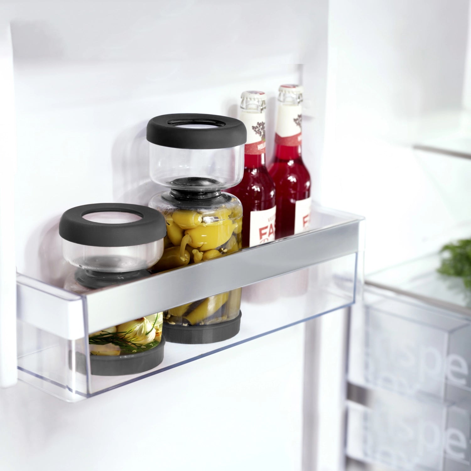 Praktisches Abtropfglas von Westmark mit 1300 ml, ideal für die Aufbewahrung und Abtropfung von Lebensmitteln, robust und funktional.