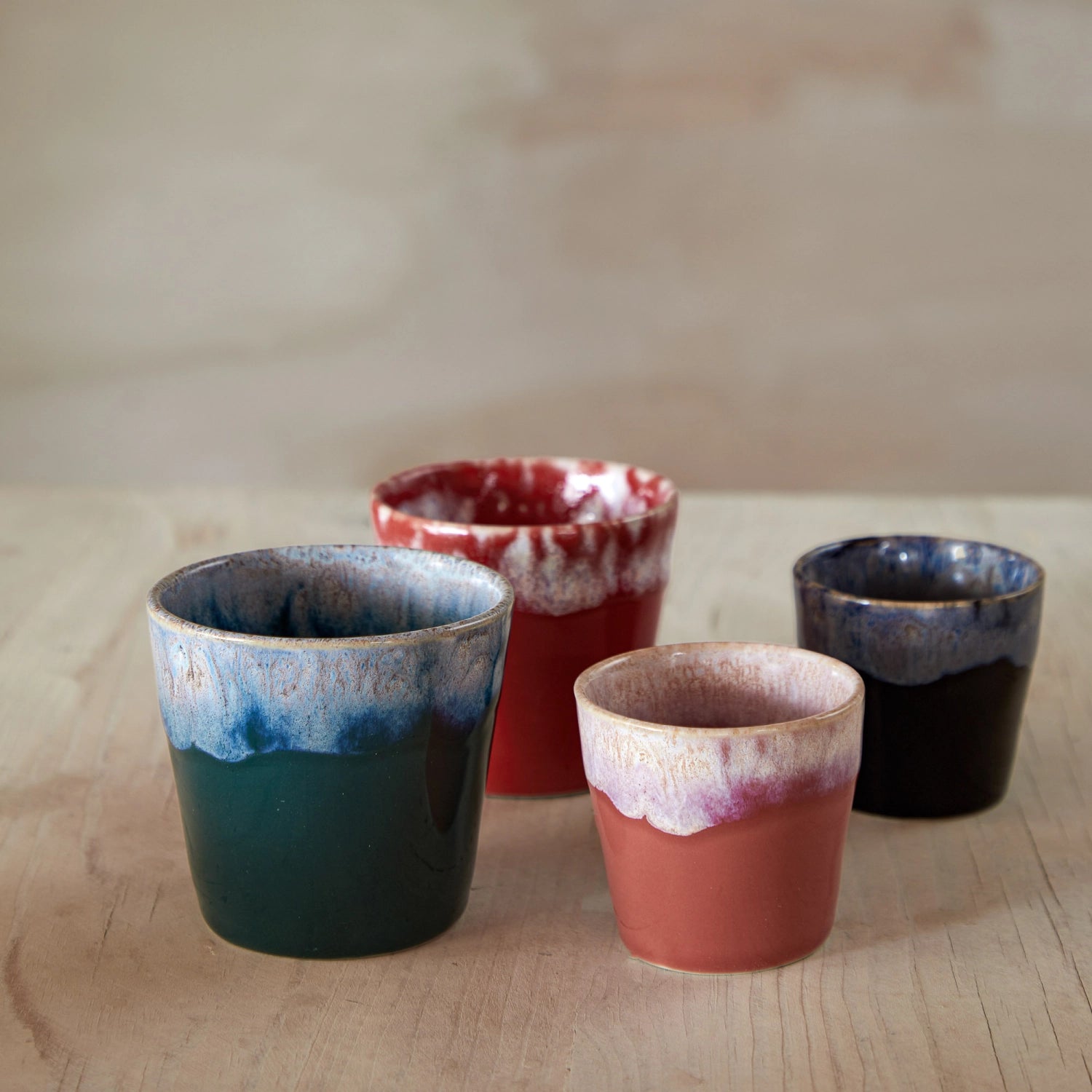 Elegante Grespresso Kaffeetasse in tiefem Jägergrün, 190ml, D8cm, H7.5cm, ideal für stilvolle Kaffeepausen. Hochwertige Keramik von Costa Nova.