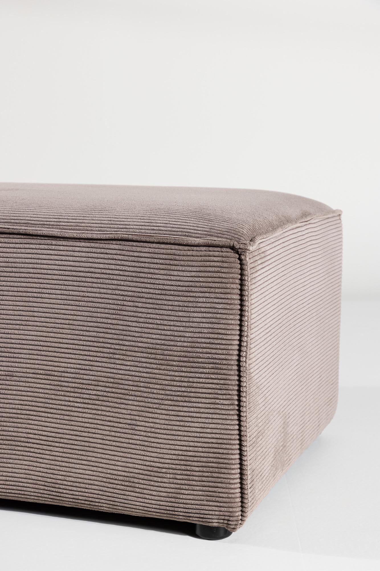 Gillholmen Pouf von Vind: Eleganz trifft Funktionalität im Wohnraum.