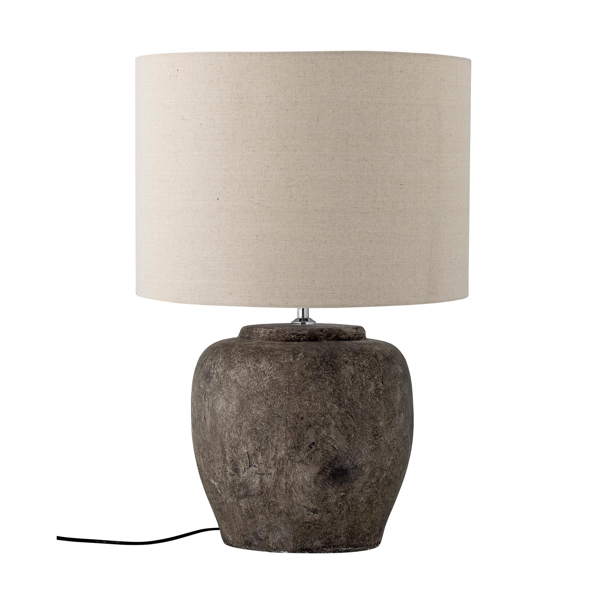Entdecken Sie die stilvolle Isabelle Tischlampe von Bloomingville. Grau, aus hochwertigem Steingut, vereint sie Eleganz und Funktionalität für jedes Wohnambiente.
