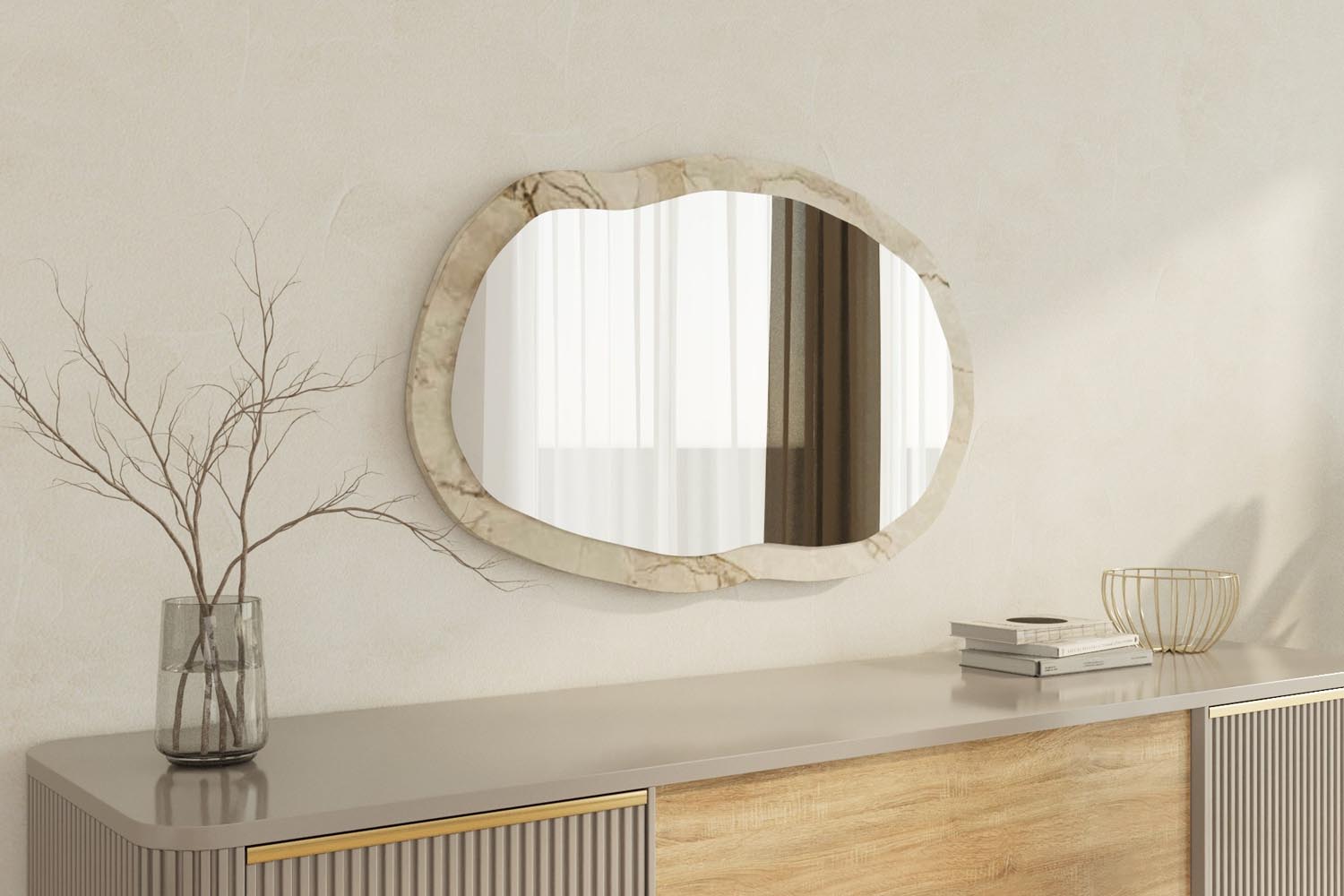 Verleihen Sie Ihrem Raum mit dem Lossa Spiegel von Hanah Home in Ephesus Marmor einen Hauch von Eleganz und Stil – perfekt für jedes Zuhause!