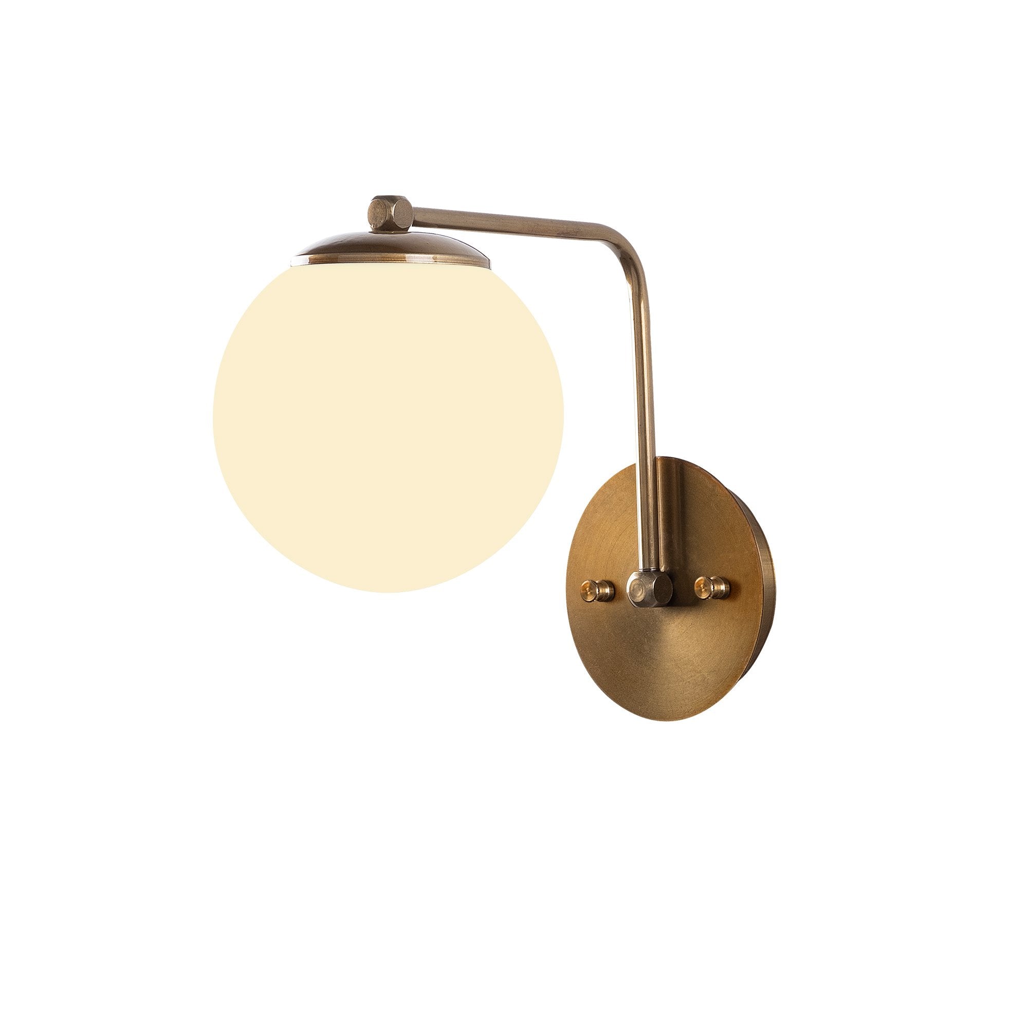Verleihen Sie Ihrem Zuhause mit der goldenen Daisy Wandleuchte von Opviq einen Hauch von Luxus. Ideal für stilvolle Akzente und einladendes Licht.