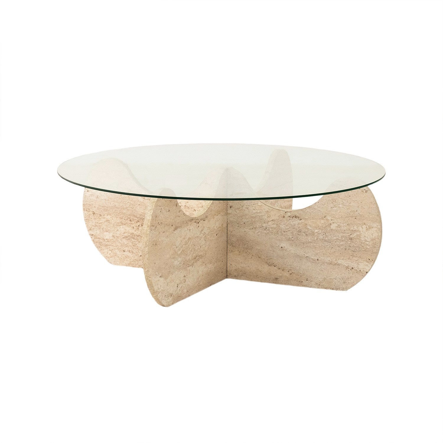Entdecken Sie den Himalayas Sofatisch aus Travertin von Hanah Home – ein eleganter Couchtisch, der jedem Raum einen Hauch von Luxus verleiht.