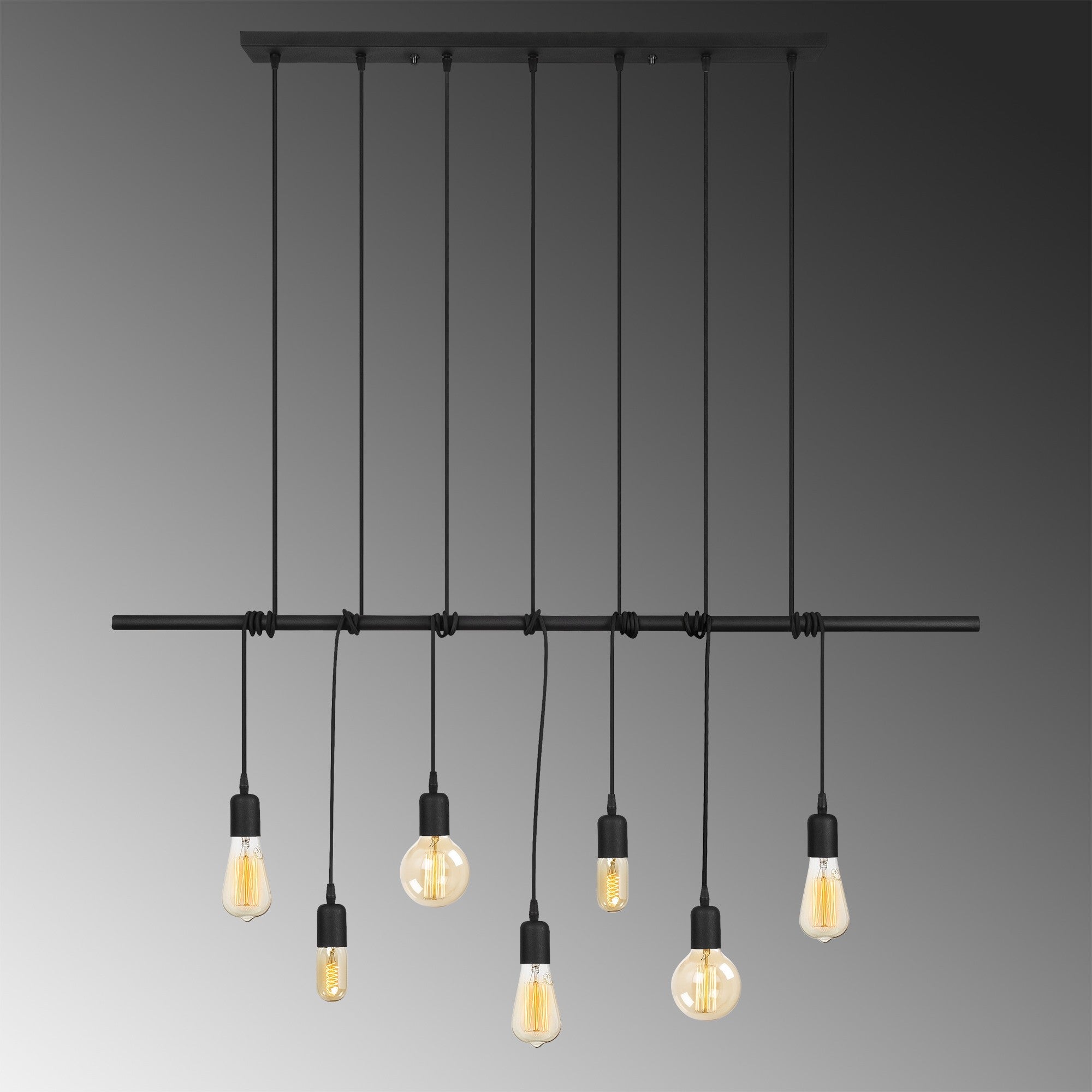 Erleben Sie mit der Salkım Pendelleuchte in Schwarz von Opviq eine stilvolle Lichtquelle, die jedem Raum einen Hauch von Raffinesse und modernem Design verleiht.