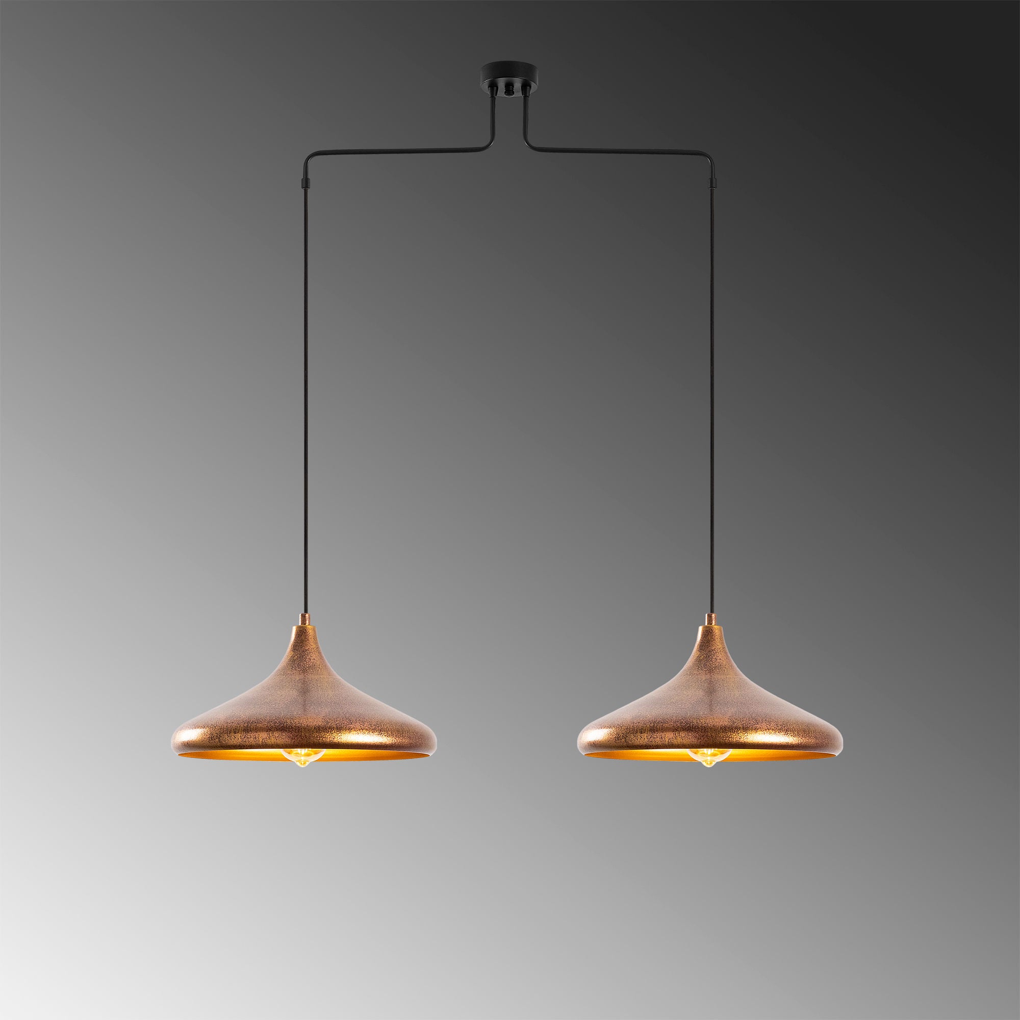 Verleihen Sie Ihrem Zuhause mit der Barek Pendelleuchte in Patina von Opviq einen Hauch von Raffinesse und zeitgemäßem Design. Ideal für jeden Raum!