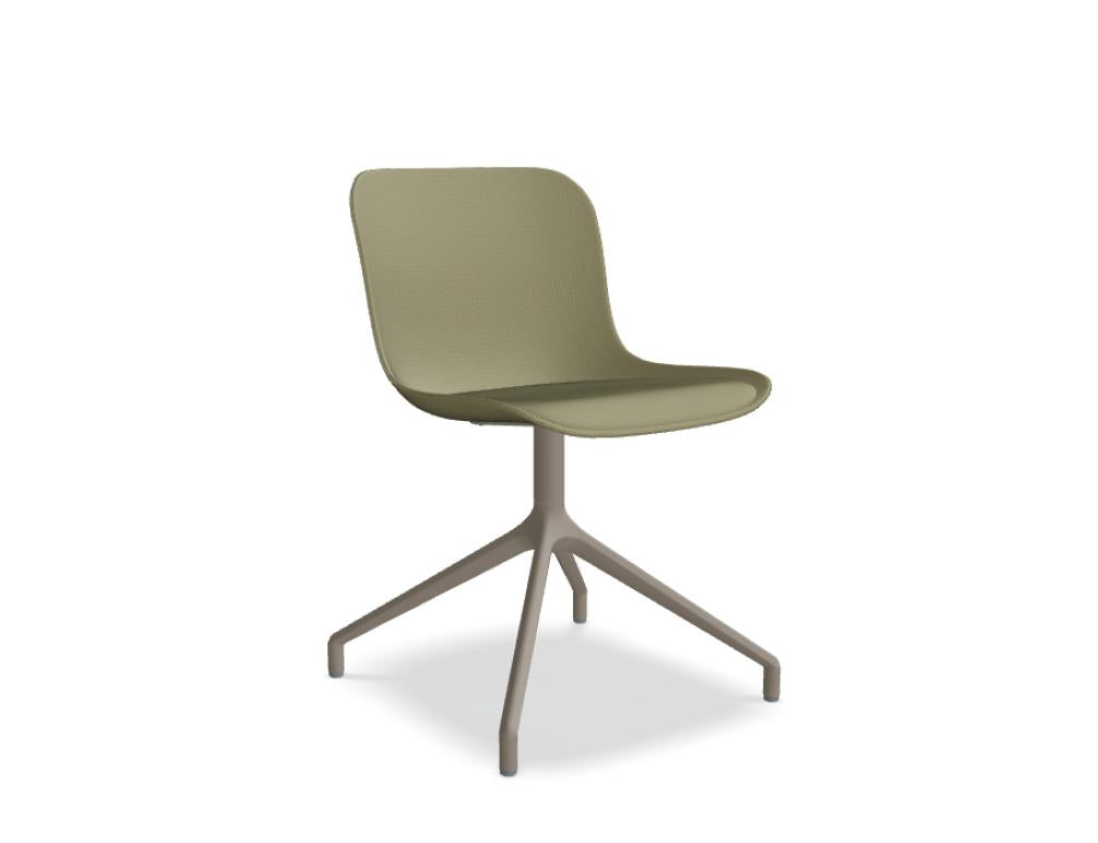 Baltic 2 Classic BLK4P19 - Stuhl Drehbasis in Beige präsentiert im Onlineshop von KAQTU Design AG. Drehstuhl ist von Mdd