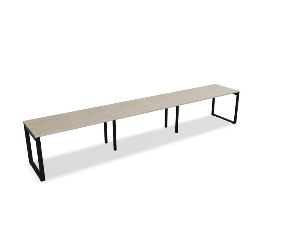 Ogi Q BOQ24E3 - Schreibtisch in Eiche Natur präsentiert im Onlineshop von KAQTU Design AG. Schreibtisch ist von Mdd