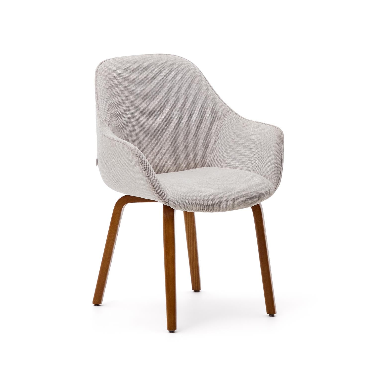 Eleganter Aleli Stuhl in Beige mit Chenille, Eschenholzbeine im Nussholz-Finish, ideal für stilvolle Räume.