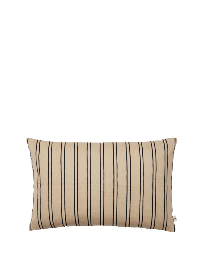 Twill Kissen rechteckig  in Cashmere/Black präsentiert im Onlineshop von KAQTU Design AG. Deko Kissen ist von Ferm Living