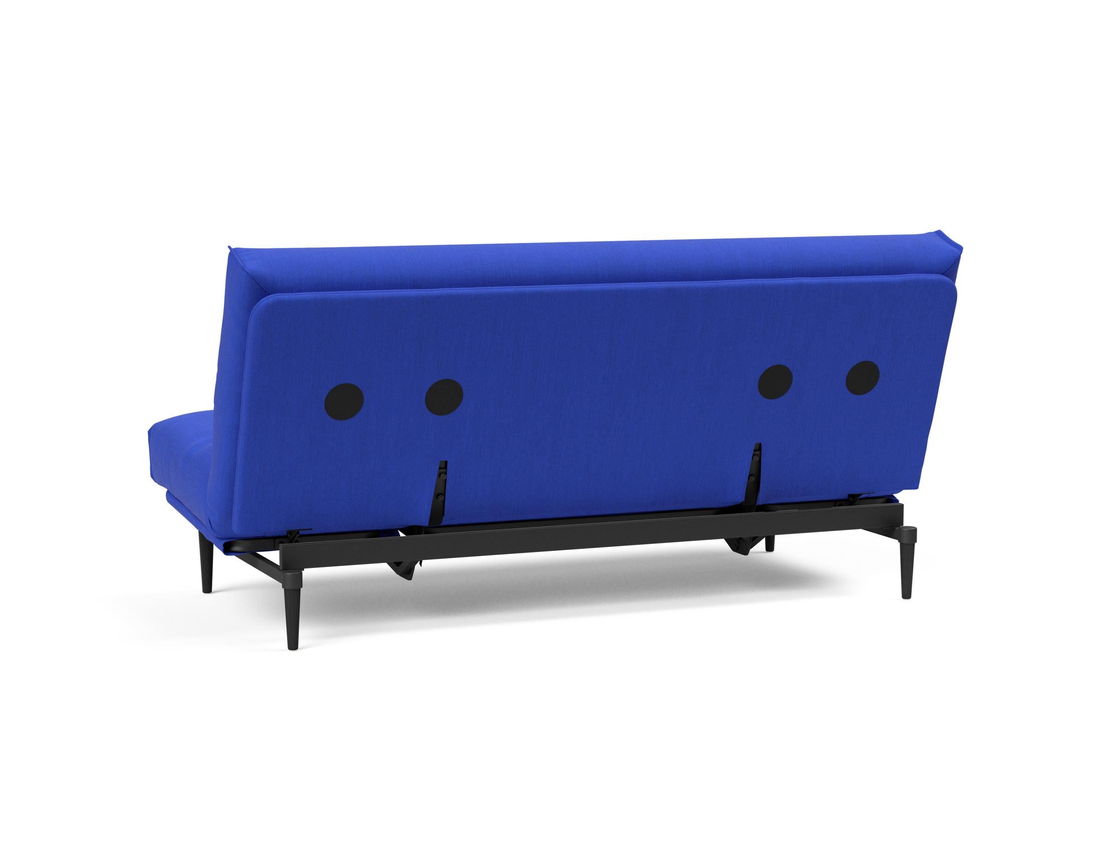 Stylisches Bettsofa Colpus in schwarzer Eiche, ideal für kleine Räume, mit komfortablem Soft Spring Bezug für entspannte Nächte.