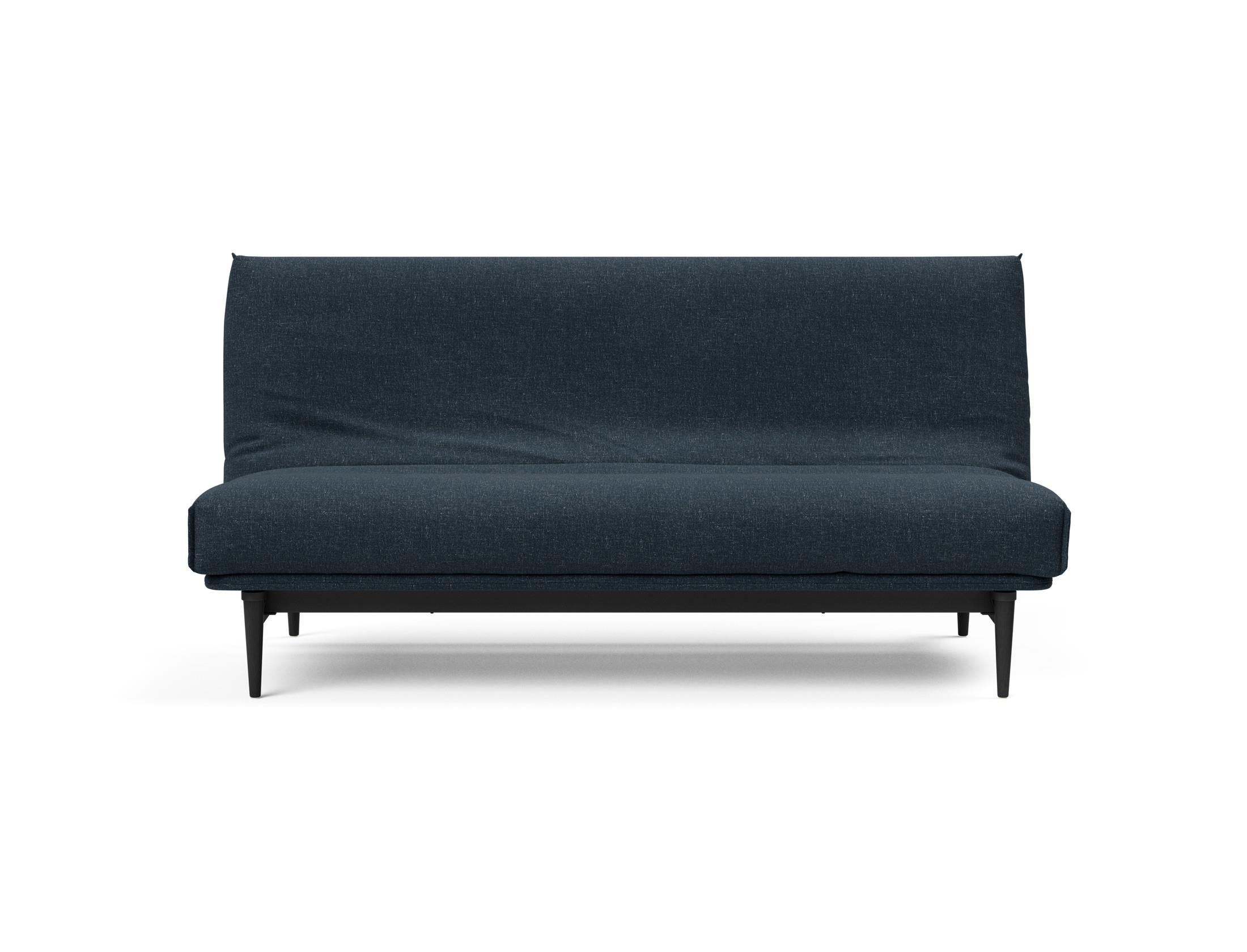Modernes Bettsofa Colpus in schwarzer Eiche, ausgestattet mit einem weichen Soft Spring Bezug, perfekt für stilvolle Wohnräume.