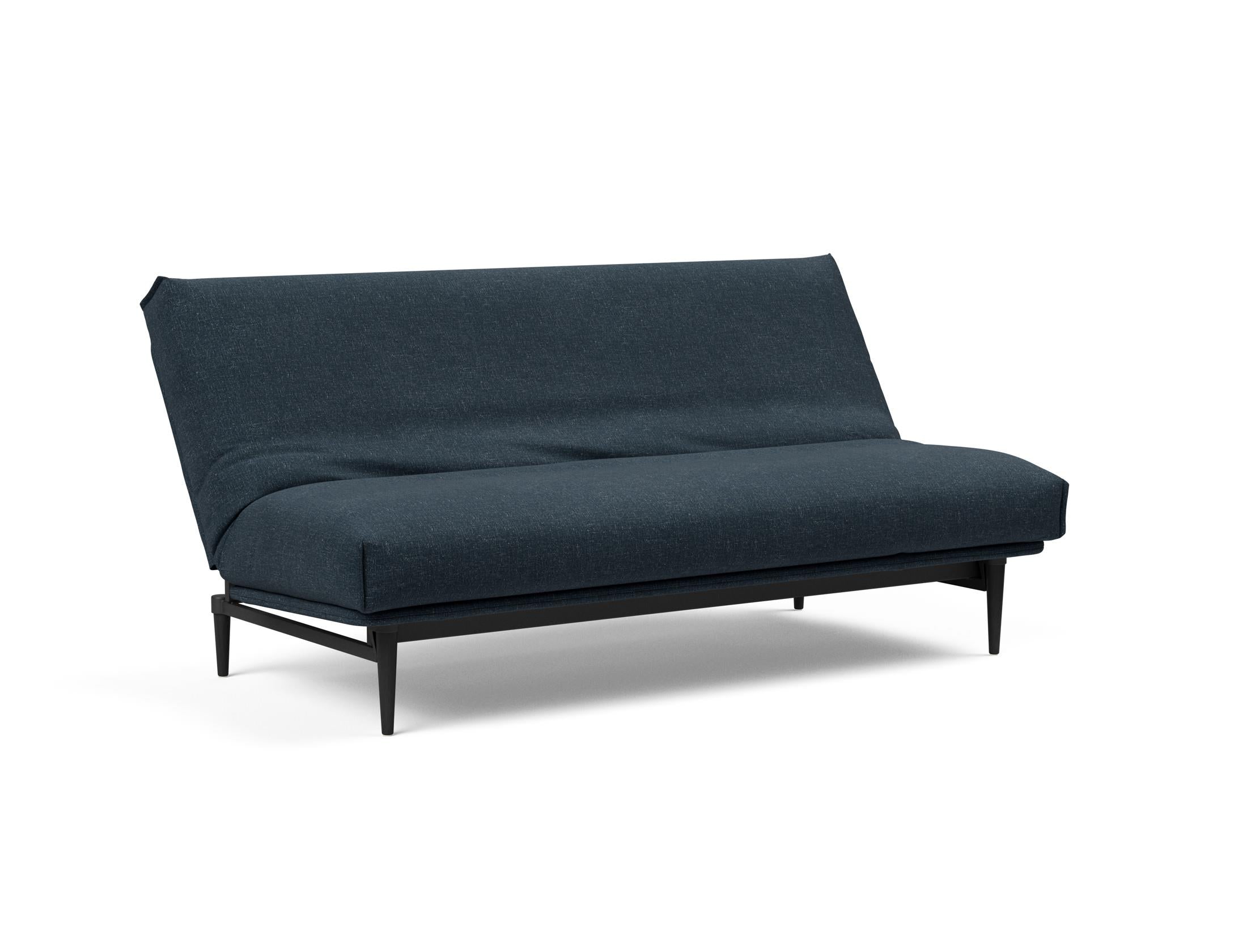 Modernes Colpus Bettsofa in schwarzer Eiche, mit komfortablem Soft Spring Bezug, ideal für vielseitige Wohnkonzepte und gemütliche Entspannung.