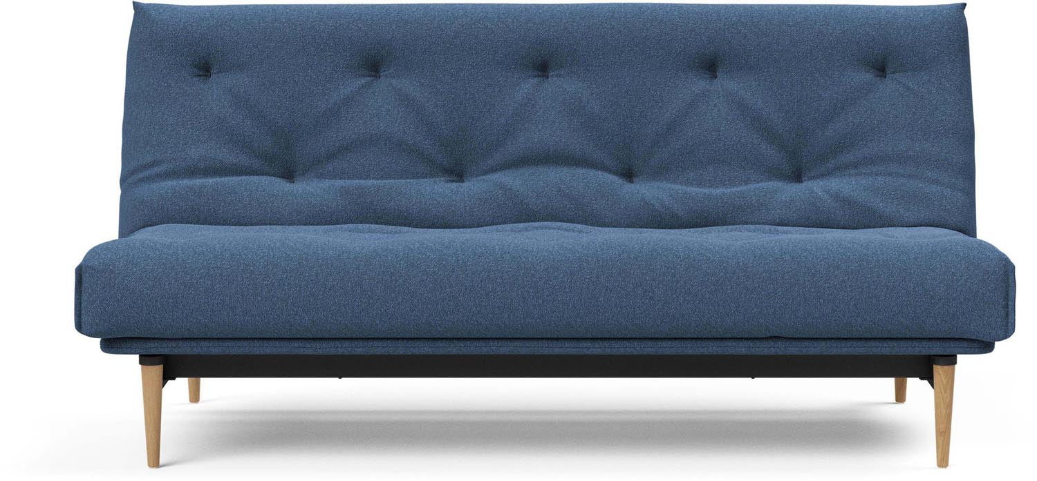 Stylisches Colpus Bettsofa 140 Nordic Classic von Innovation Living, perfekt für moderne Wohnräume und gemütliche Übernachtungen.