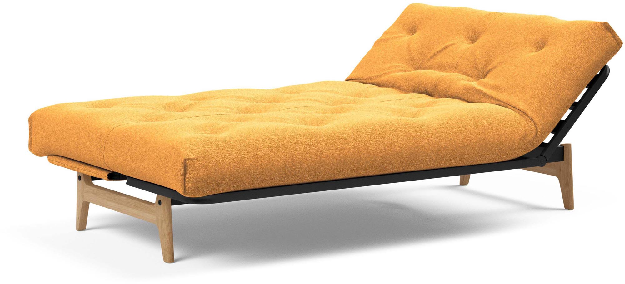 Elegantes Aslak 120 Bettsofa Nordic Spring von Innovation Living, perfekt für kleine Räume und als komfortable Schlaflösung.