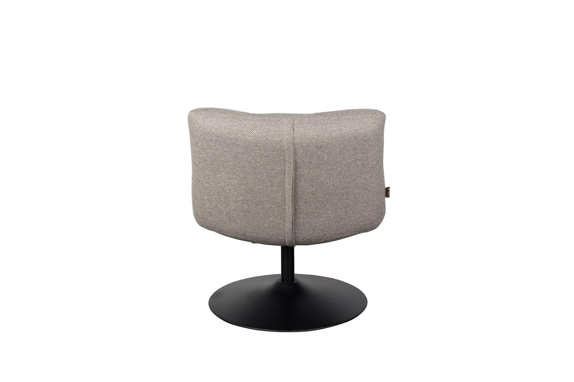 Eleganter Loungesessel Bar von Dutchbone, ideal für entspannte Stunden in stilvollen Wohnräumen.