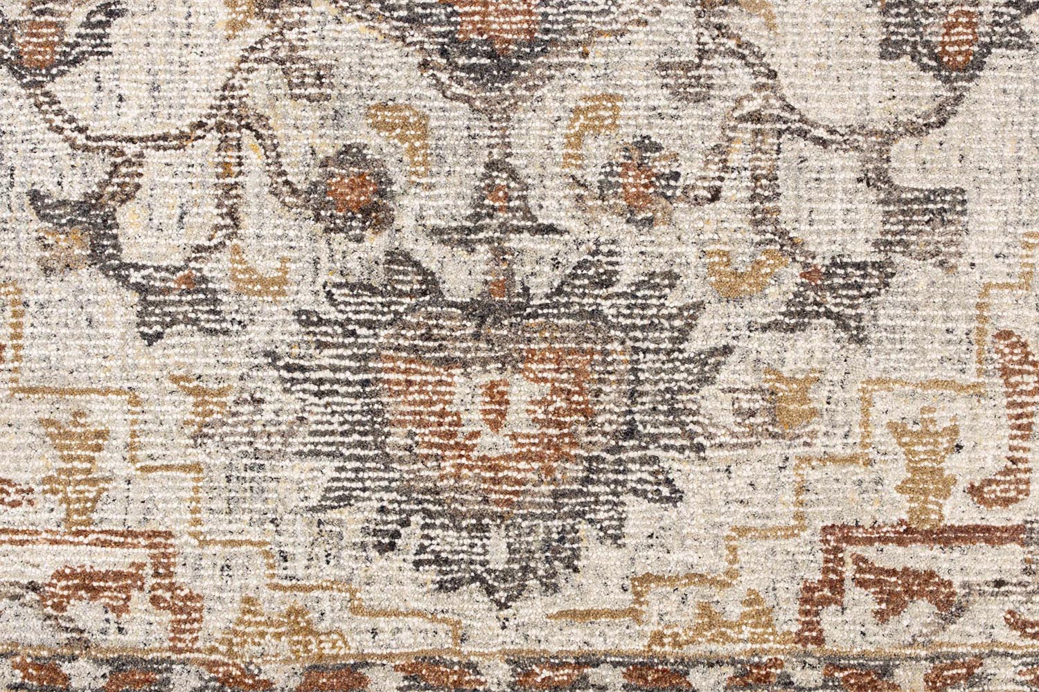 Entdecken Sie den Teppich Amori von Dutchbone – ein stilvolles Accessoire mit exquisiter Haptik und klassischem Design für Ihr Zuhause.
