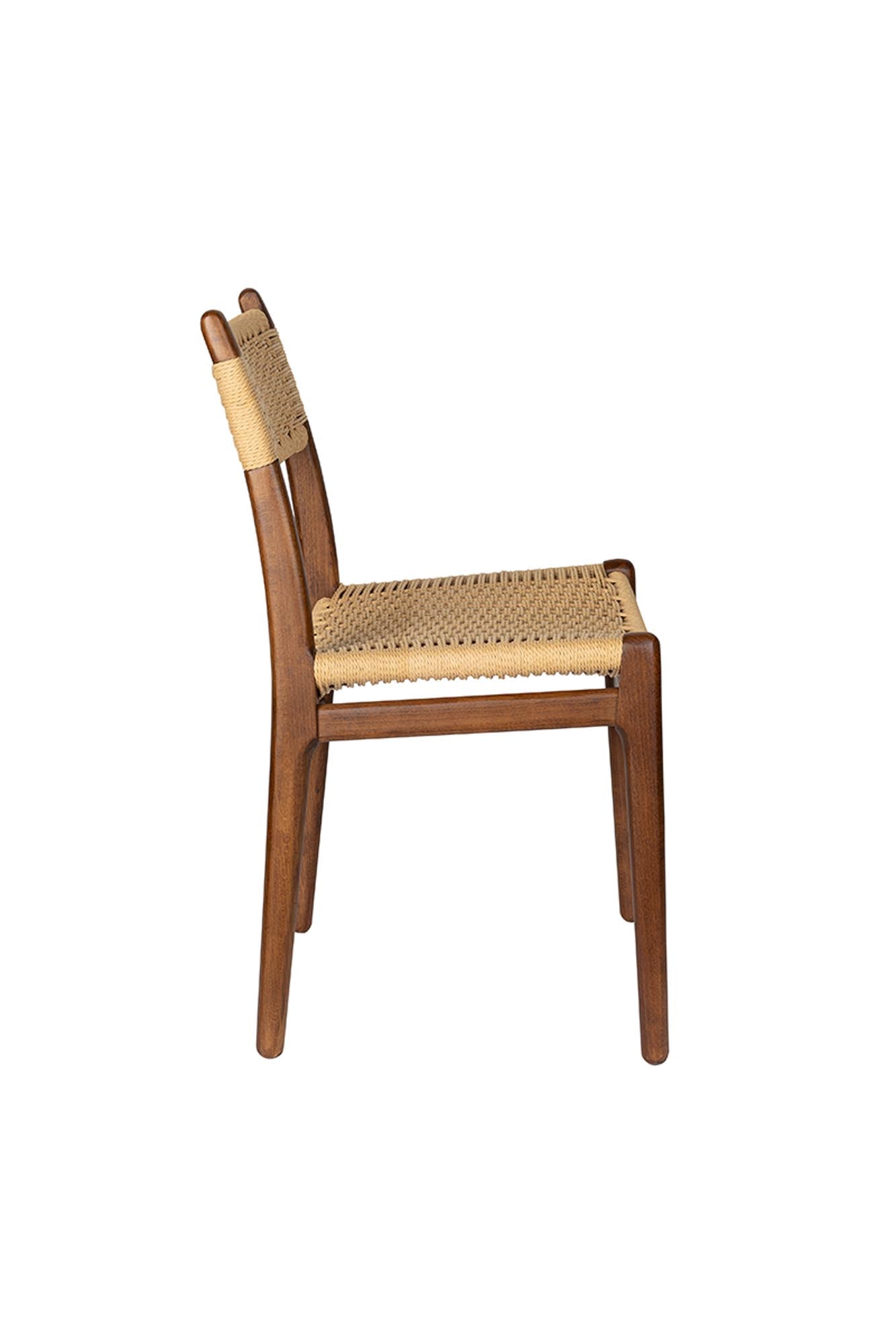 Dutchbone Stuhl Cecile: Komfort trifft auf Vintage-Charme.