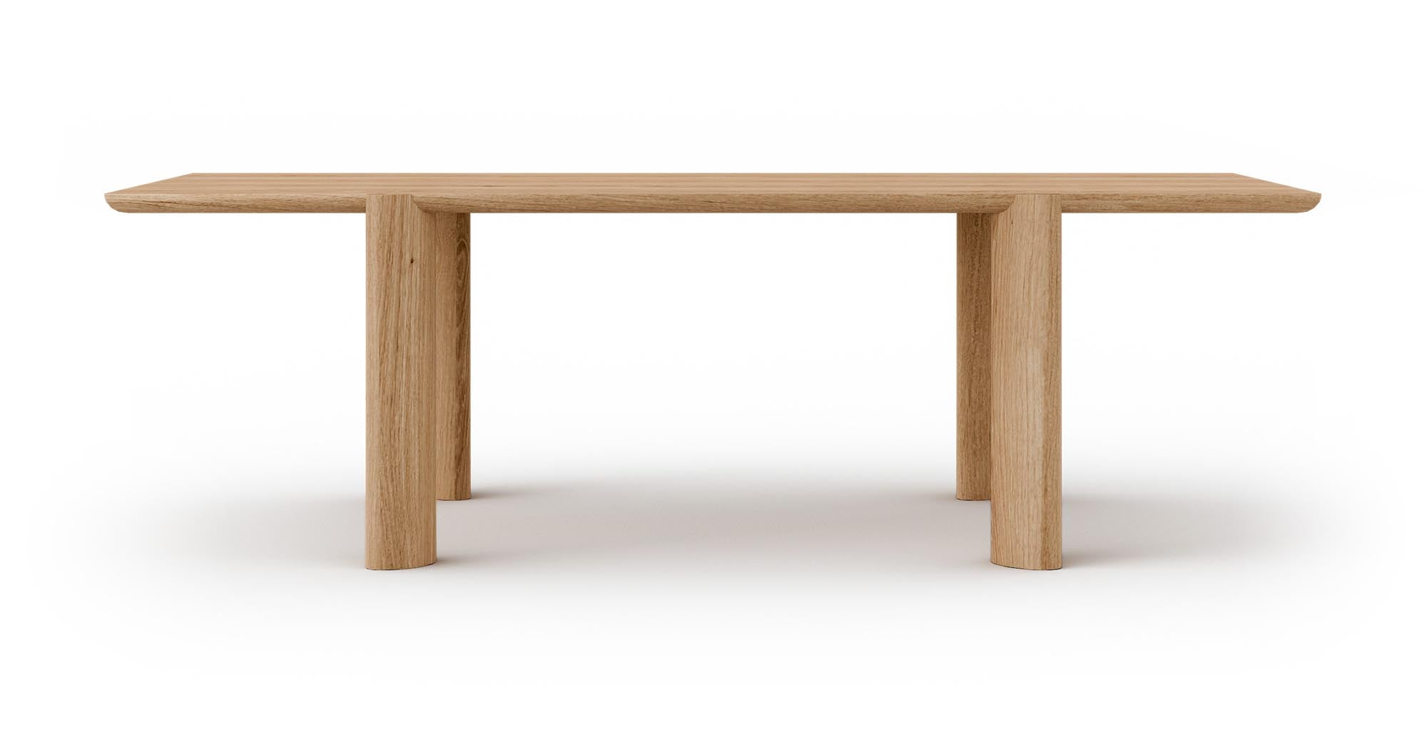 Der Calder Massivholztisch von Mobimex besticht durch sein elegantes Design und die hochwertige Verarbeitung aus massivem Holz.