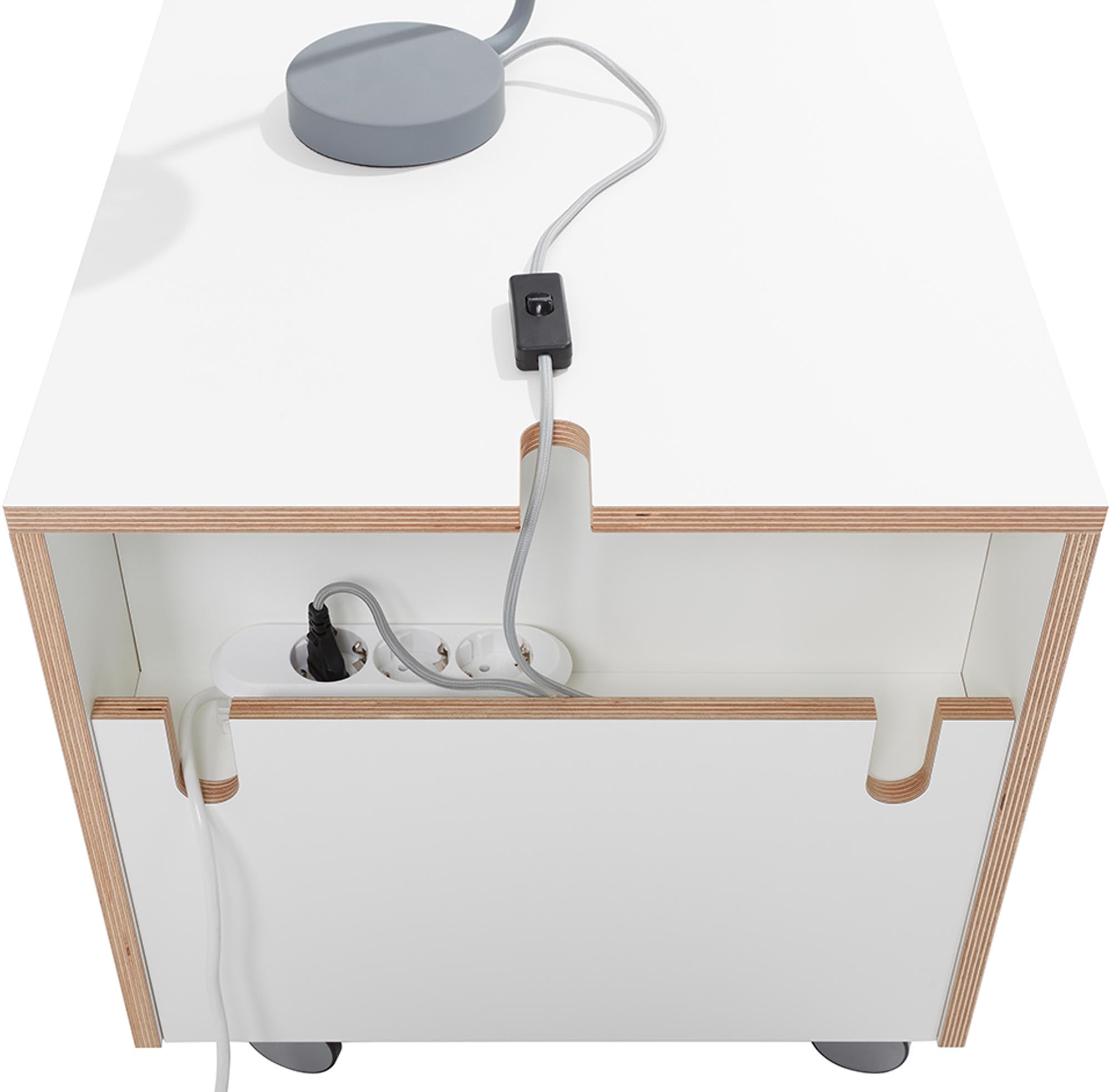 Stylischer Bettkasten16 von Müller Möbelwerkstätten mit praktischem Schubkasten, ideal für zusätzlichen Stauraum und modernes Design.