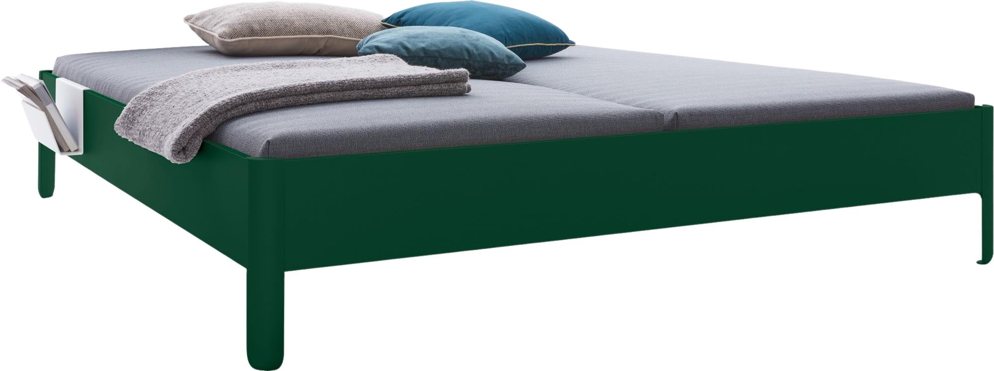Elegantes Nait Doppelbett 180 von Müller Möbelwerkstätten, ideal für komfortable Schlafräume und entspannende Nächte.