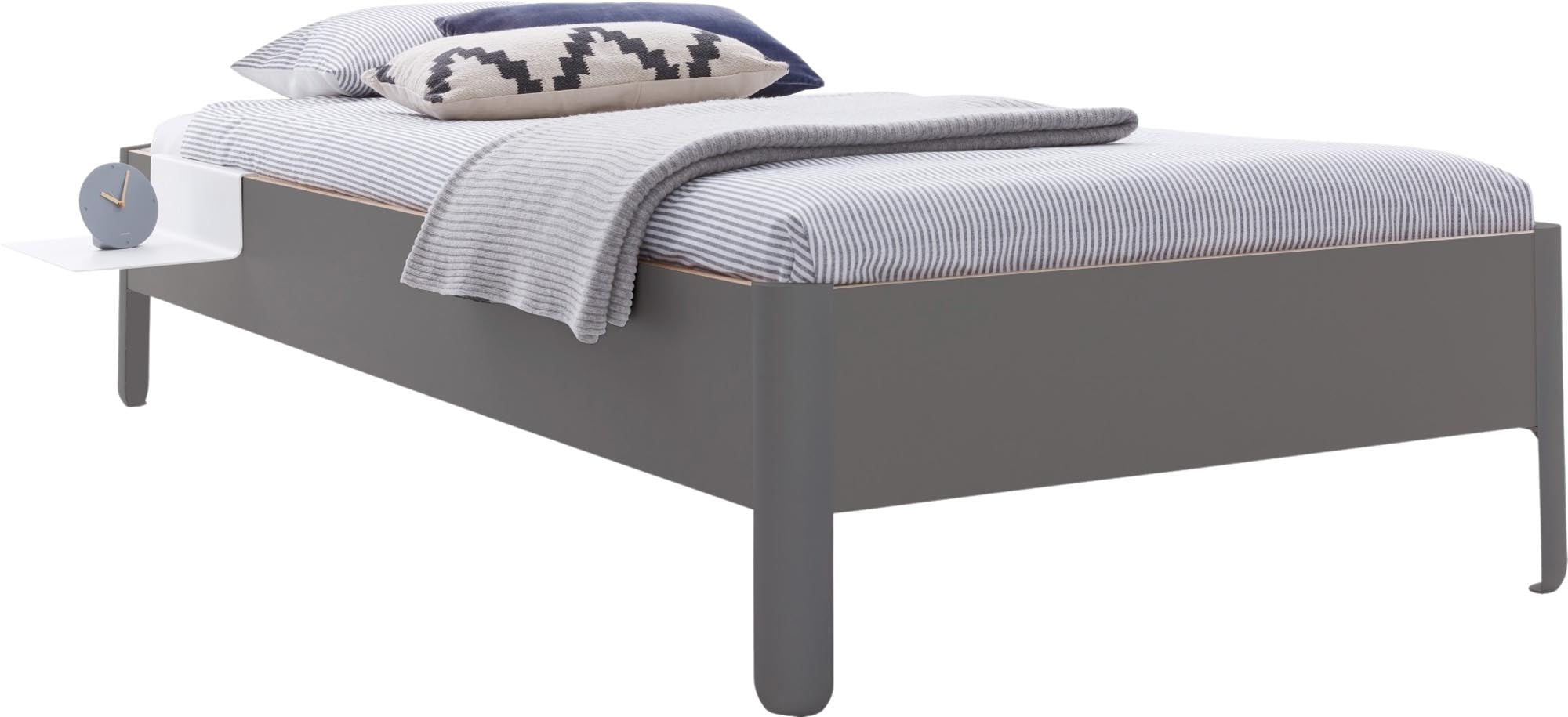 Elegantes Nait Einzelbett 120 von Müller Möbelwerkstätten, perfekt für zeitgemäße Schlafzimmer und komfortable Nächte.