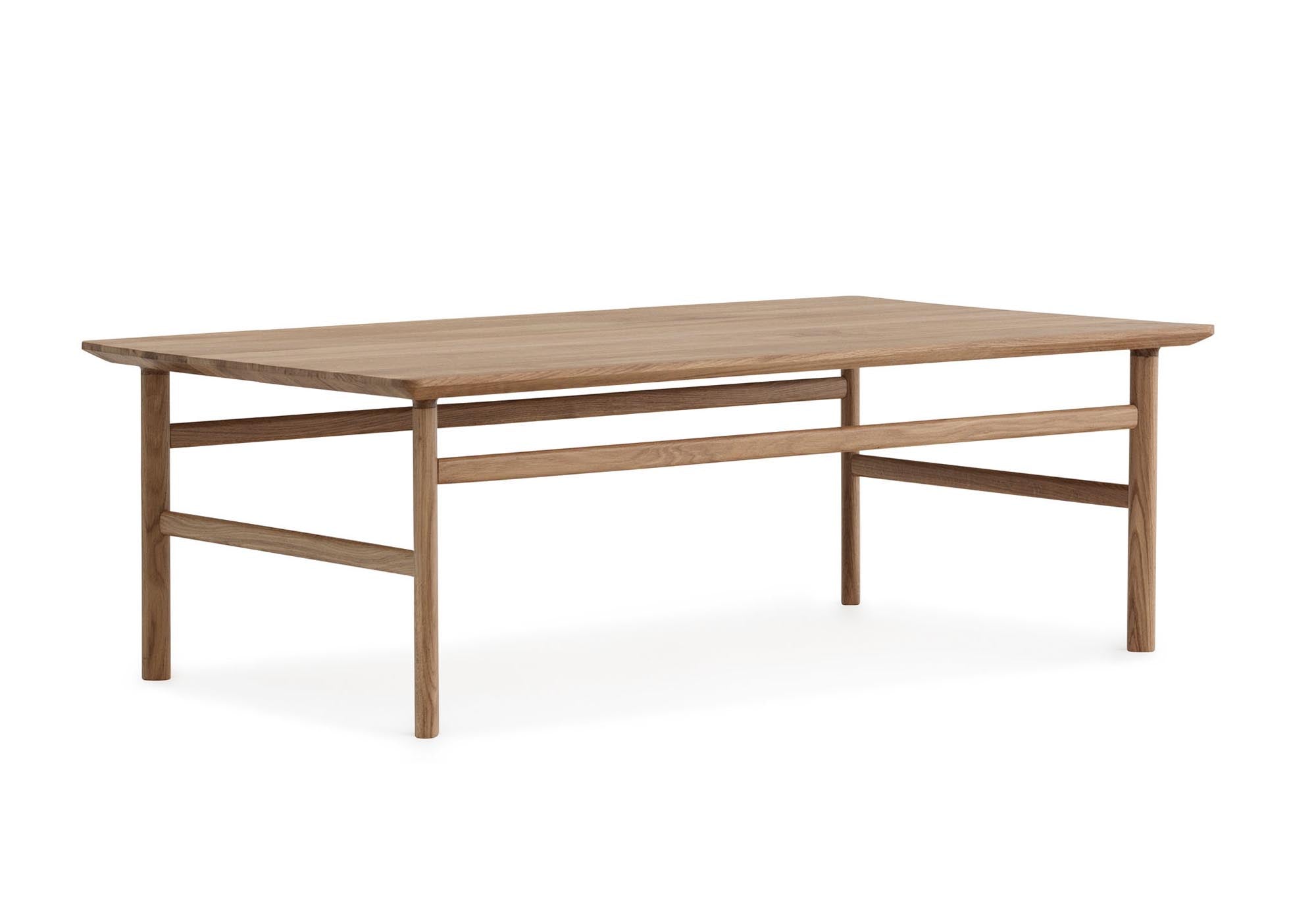 Moderner Grow Couchtisch von Normann Copenhagen, gefertigt aus edlem Holz, ideal für stilvolle Wohnräume und entspannte Stunden.