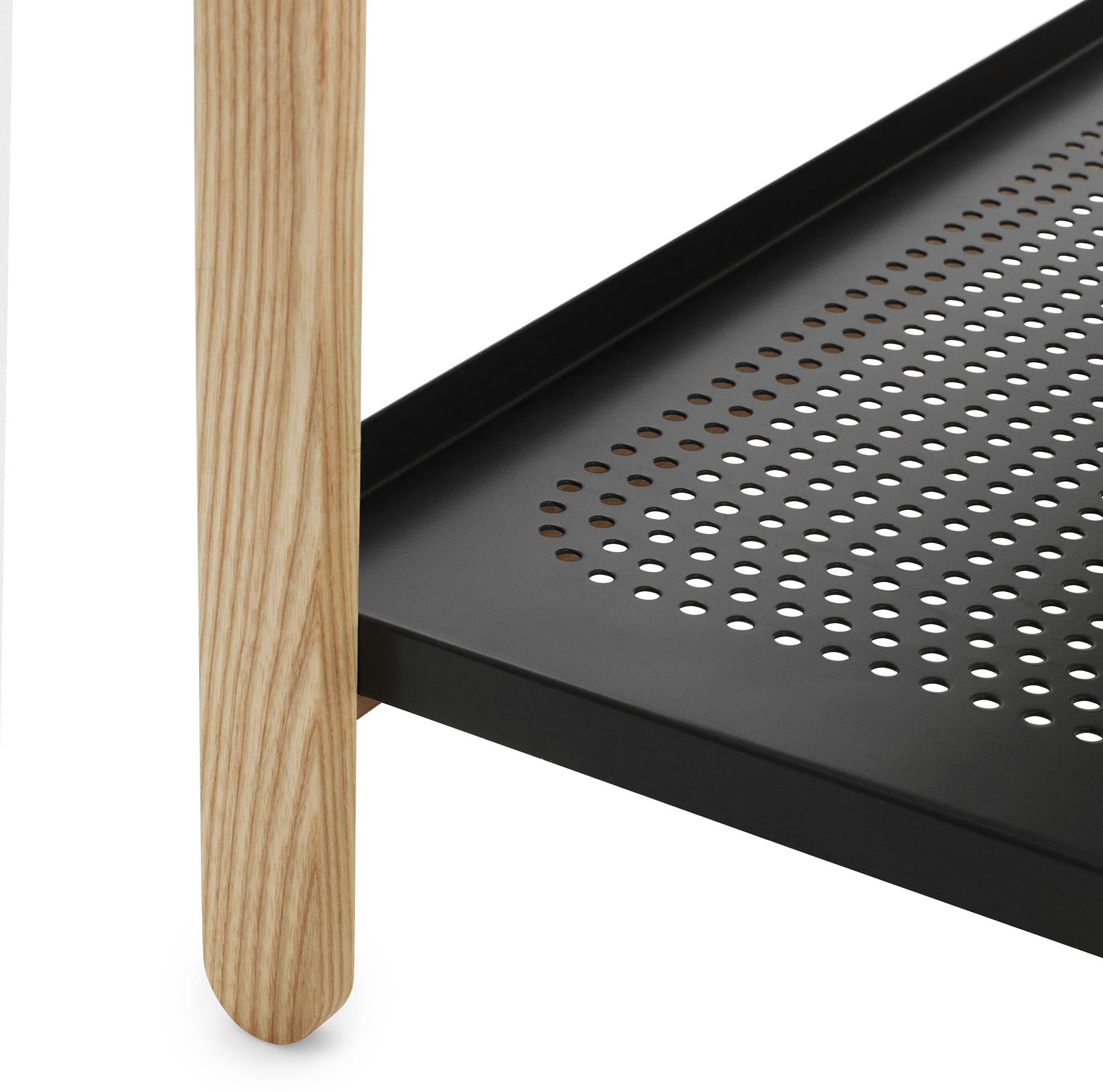 Stylisches Sko Schuhregal von Normann Copenhagen, ideal für die praktische und ansprechende Aufbewahrung Ihrer Schuhe.