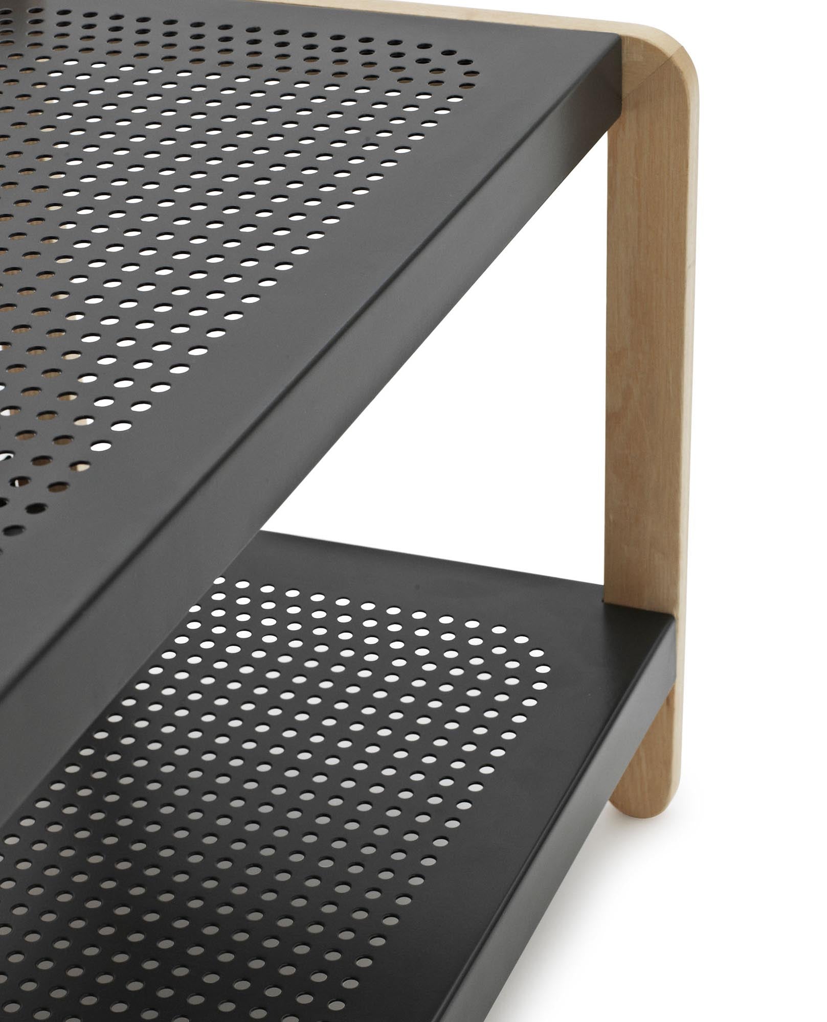 Elegantes Sko Schuhregal von Normann Copenhagen, perfekt für eine stilvolle und funktionale Schuhorganisation in jedem Raum.