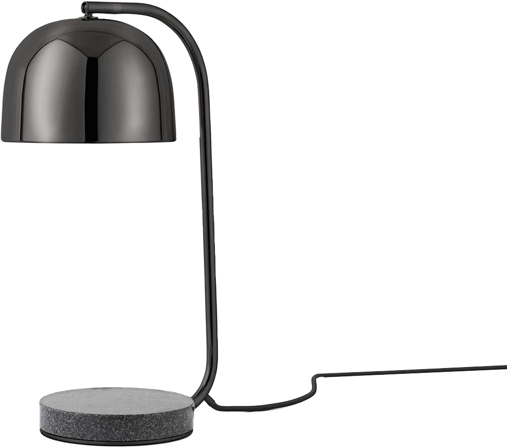Entdecken Sie die elegante Grant Stehleuchte EU von Normann Copenhagen. Ideal für modernes Wohndesign, sorgt sie für stilvolle Beleuchtung in jedem Raum.
