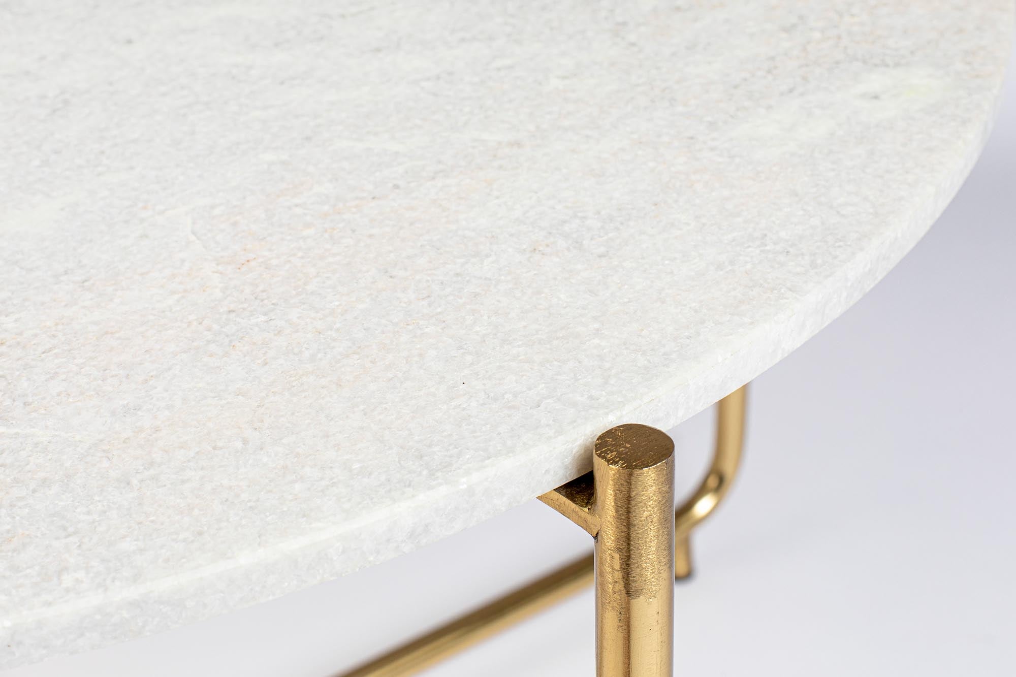 Luxuriöser TIMPA MARBLE Tisch: Perfekte Ergänzung für Ihr Interieur.
