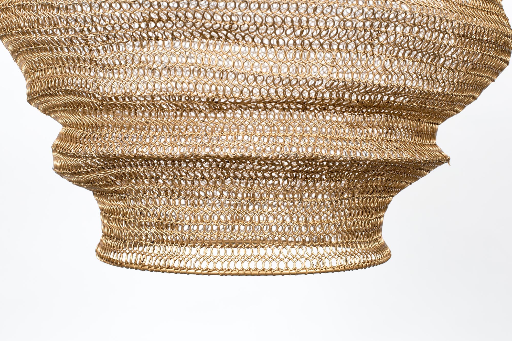 Pendellampe Lena von White Label Living: Elegante Leuchte mit modernem Flair, perfekt für stimmungsvolle Akzente in jedem Raum.