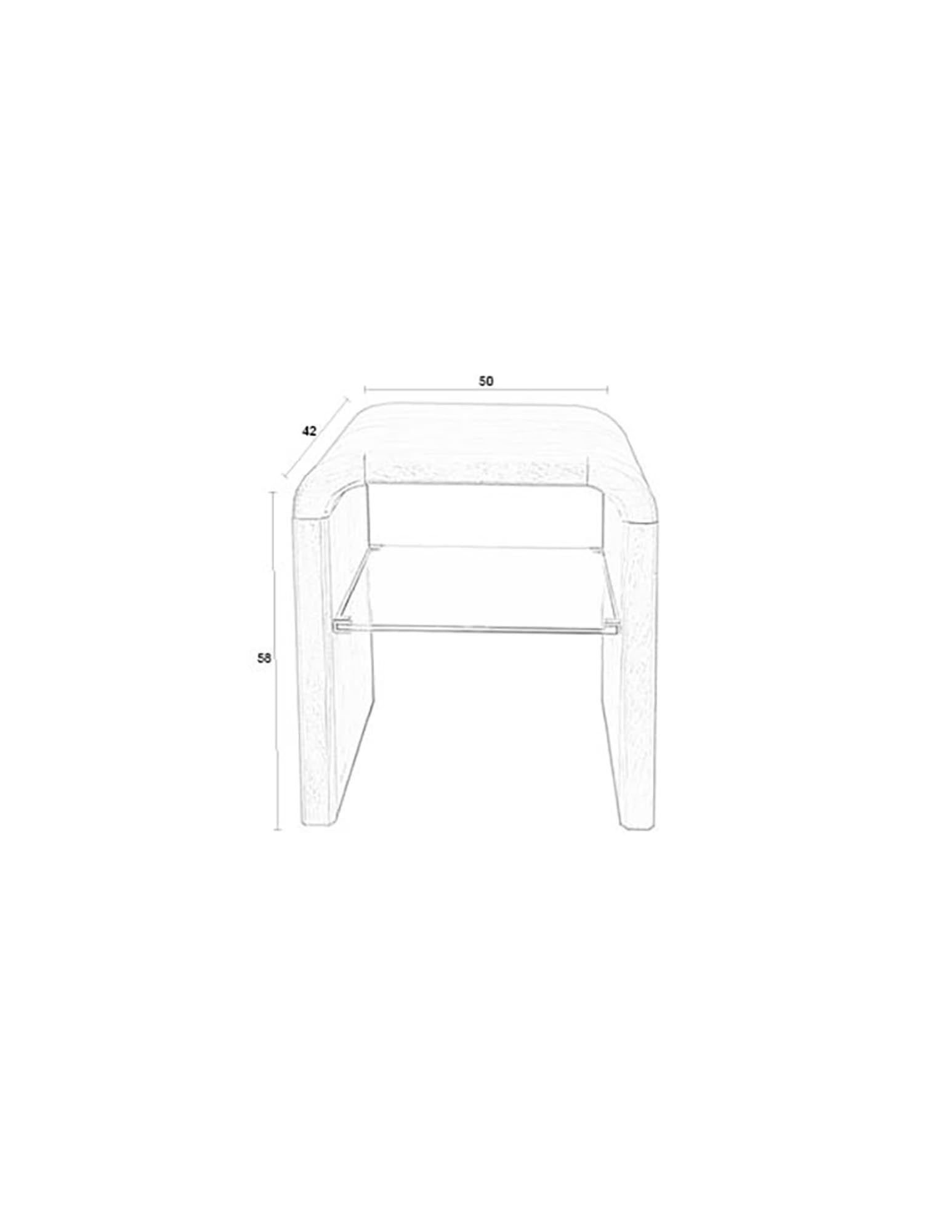Eleganter Beistelltisch Brave von Zuiver, der durch sein zeitgemäßes Design und vielseitige Einsatzmöglichkeiten besticht.