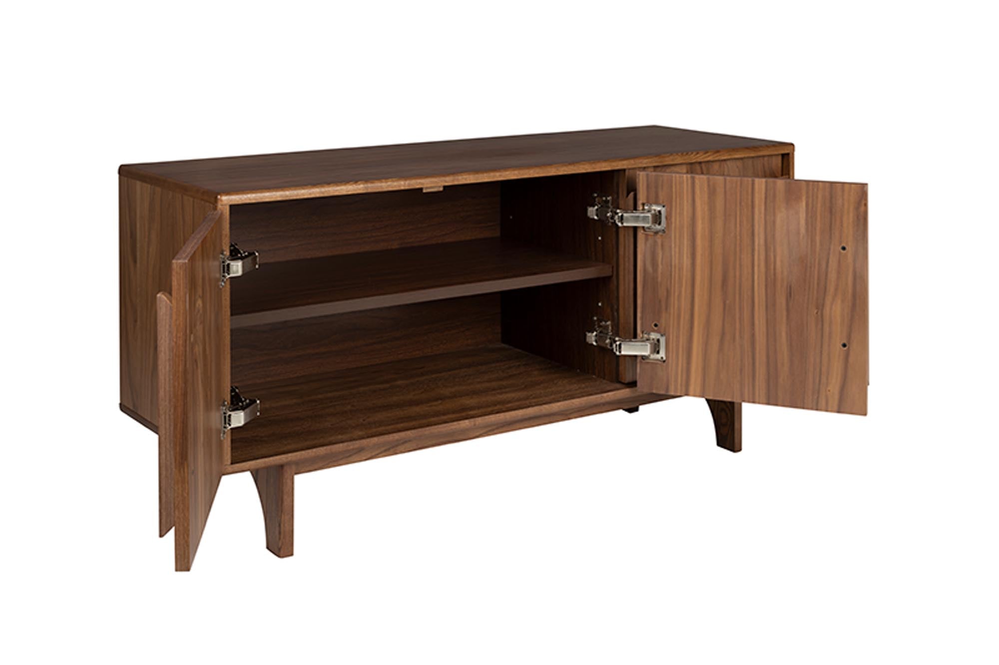 Zuiver Groove Sideboard: 3 Türen, modernes Design, Eiche, viel Platz.