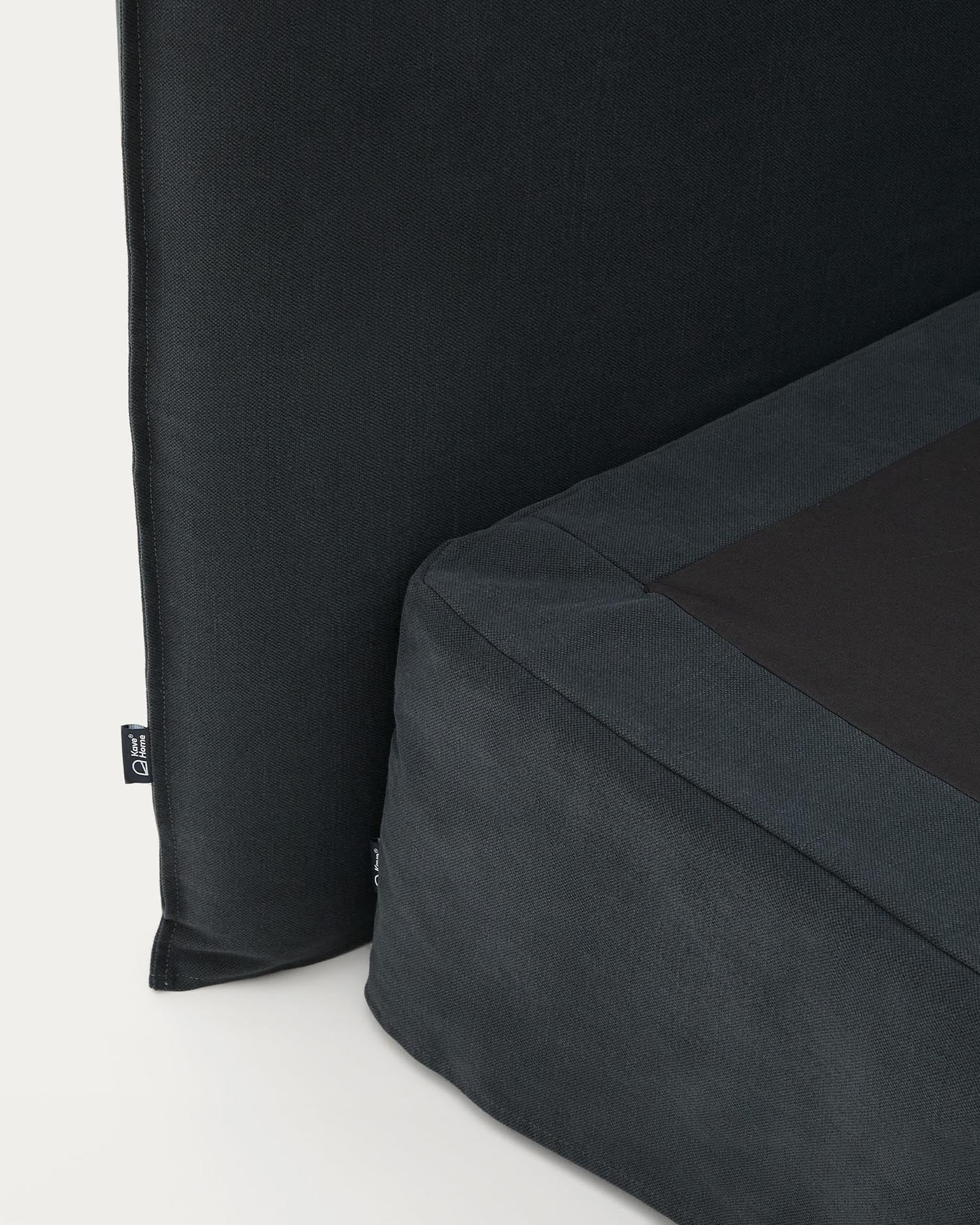 Stilvoller Bezug für das Bettgestell Jaira in edlem Anthrazitgrau, gefertigt aus hochwertigem Leinen und Baumwolle, ideal für 90x200 cm Matratzen.