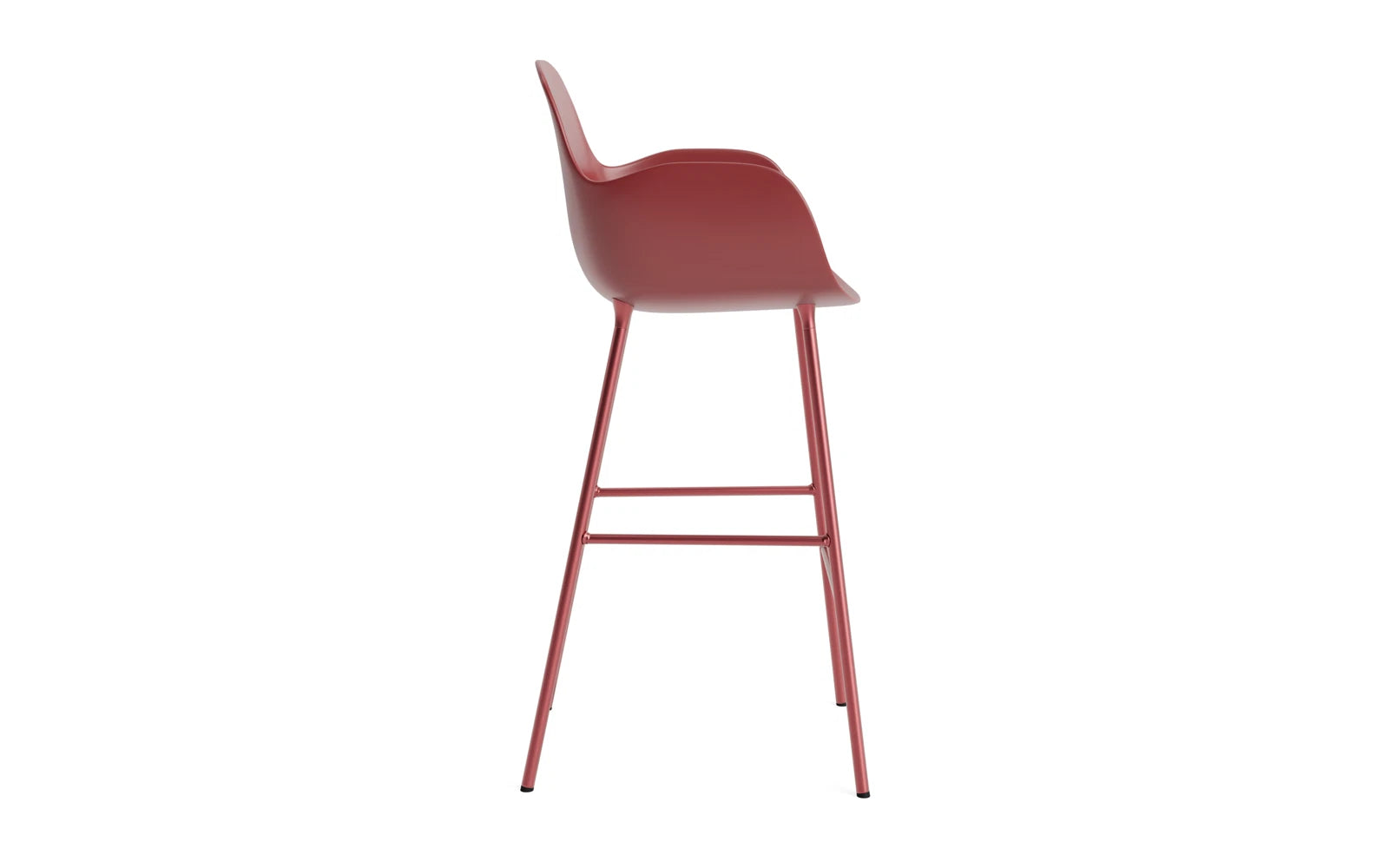 Moderner Form Barstuhl mit Armlehnen von Normann Copenhagen, ideal für trendige Bars und stilvolle Wohnräume.