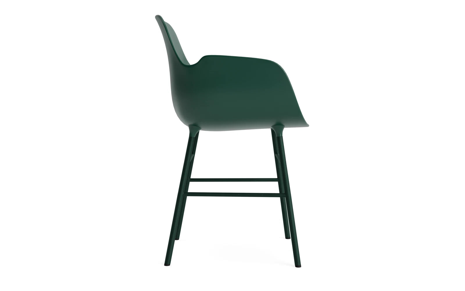 Der Form Armlehnstuhl von Normann Copenhagen besticht durch modernes Design und hohen Komfort, perfekt für elegante Wohnumgebungen.