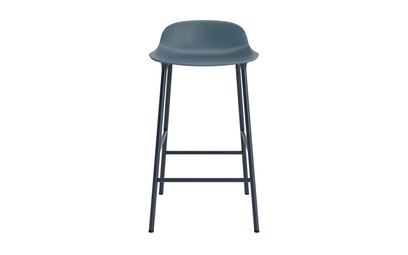 Eleganter Form Barhocker von Normann Copenhagen, der modernes skandinavisches Design mit hoher Sitzqualität kombiniert.