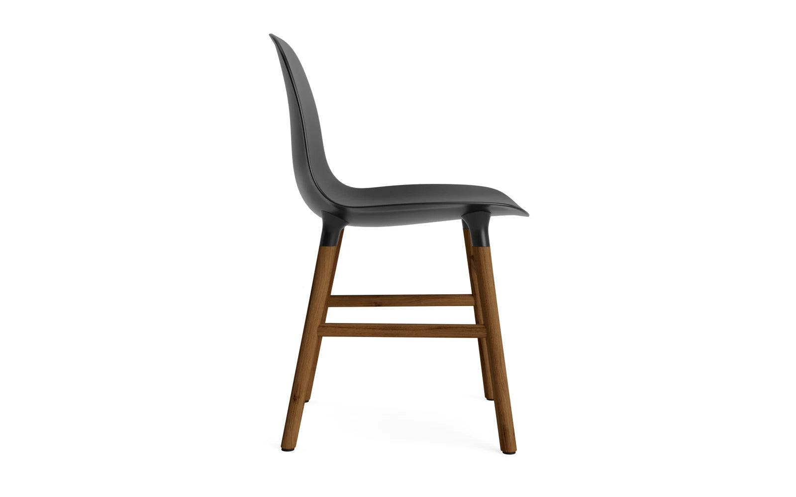 Moderner Form Stuhl von Normann Copenhagen, der durch sein minimalistisches Design und die ansprechende Farbpalette ideal für zeitgemäße Wohnräume ist.