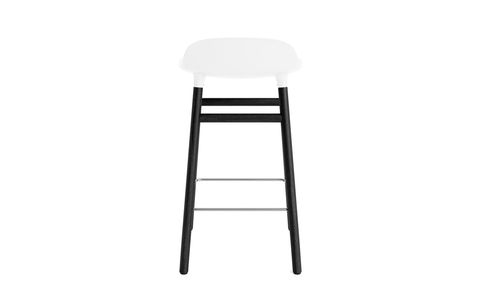 Entdecken Sie den eleganten Form Barhocker von Normann Copenhagen, der modernes Design und hohen Sitzkomfort vereint.