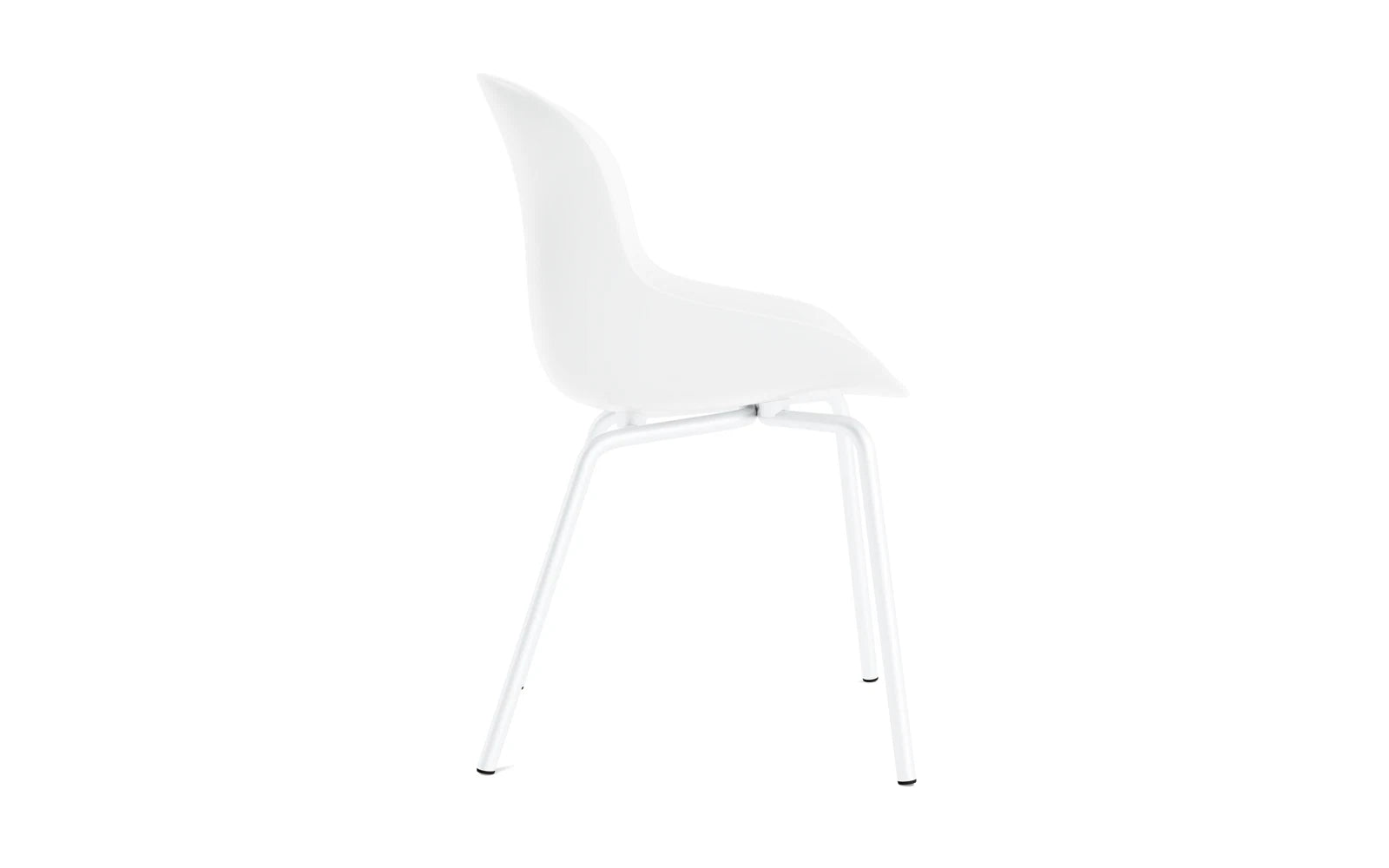 Erleben Sie den Hyg Stuhl von Normann Copenhagen: Ein elegantes Möbelstück, das Komfort und modernes Design harmonisch vereint.