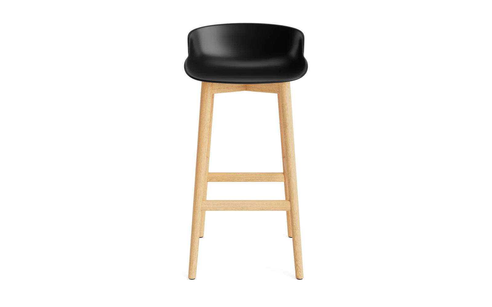 Entdecken Sie den eleganten Hyg Barhocker 75 cm in Eiche Schwarz von Normann Copenhagen – ein modernes Designhighlight für Ihre Bar oder Küche.
