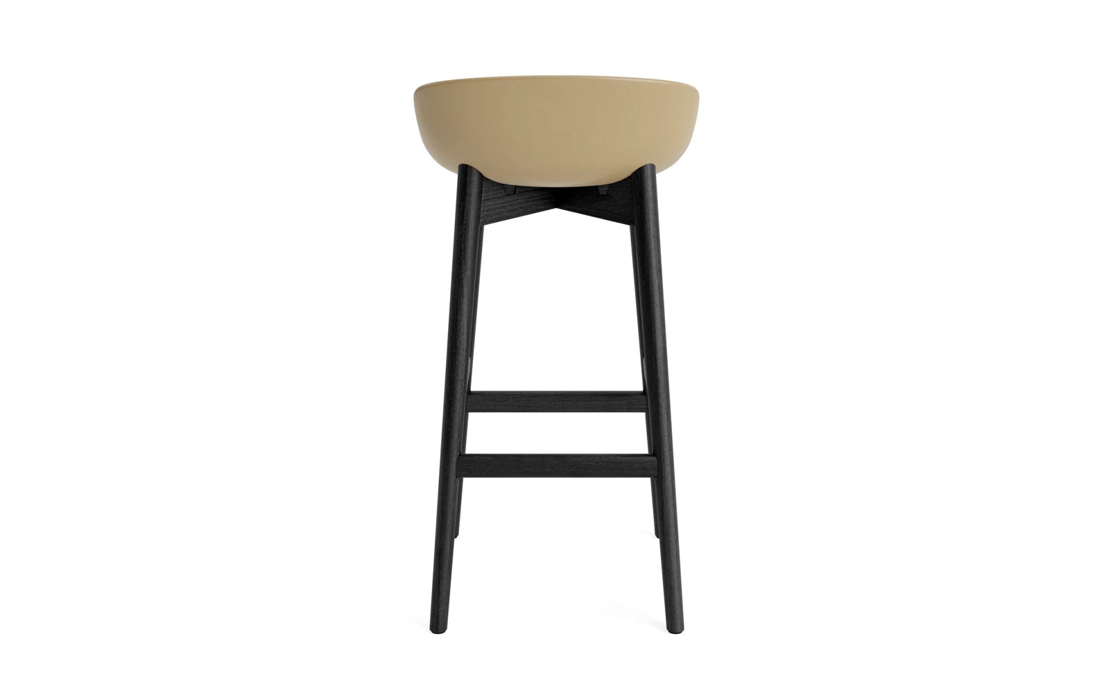 Der Hyg Barhocker 75 cm von Normann Copenhagen vereint elegantes Design aus schwarzer Eiche und sandfarbener Sitzfläche, ideal für gemütliche Räume.